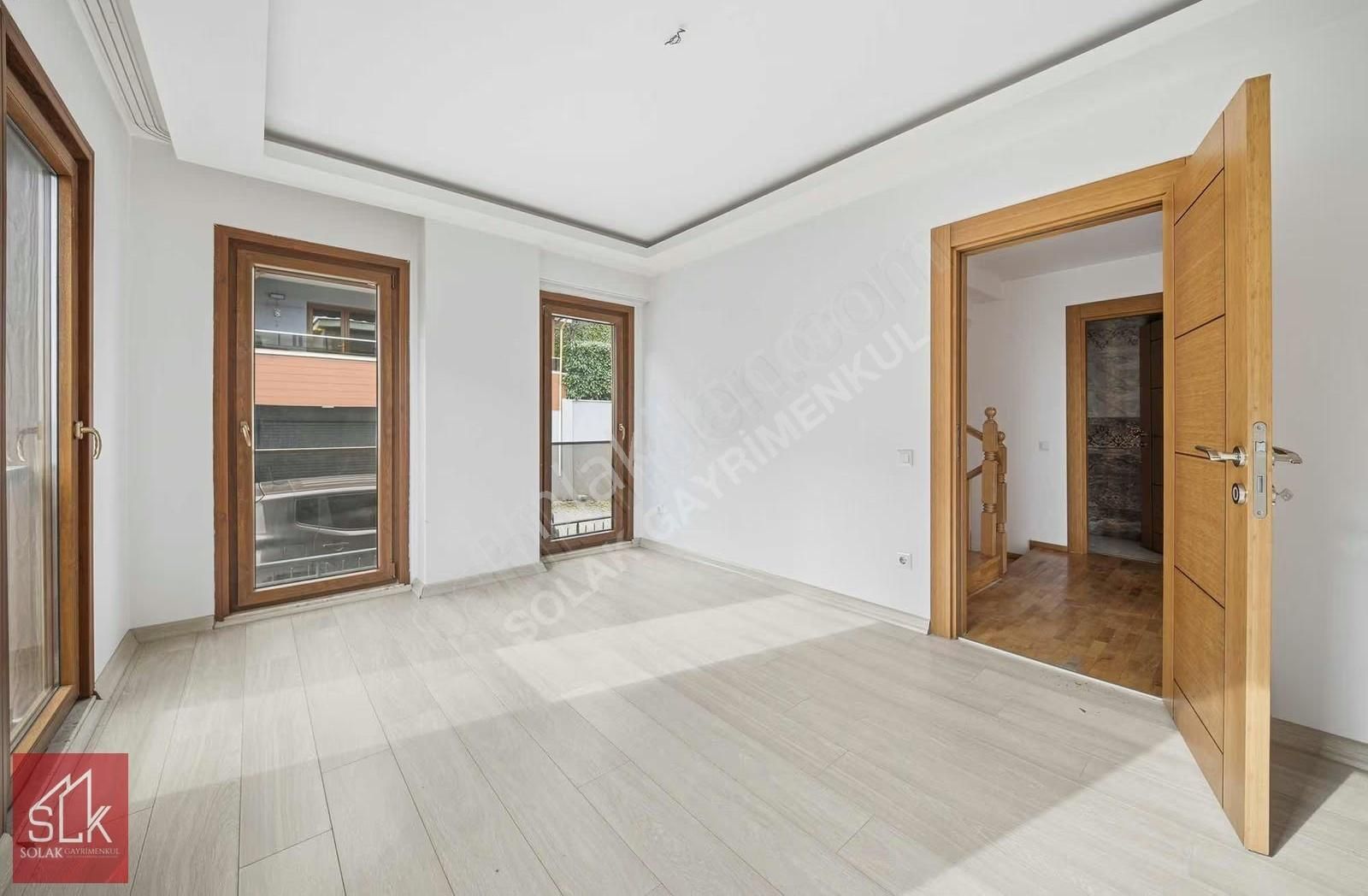 Cenk Atalay Solak'tan Vip Kurtköy Sitesi'nde Satılık 4+1 Villa - Görsel 3