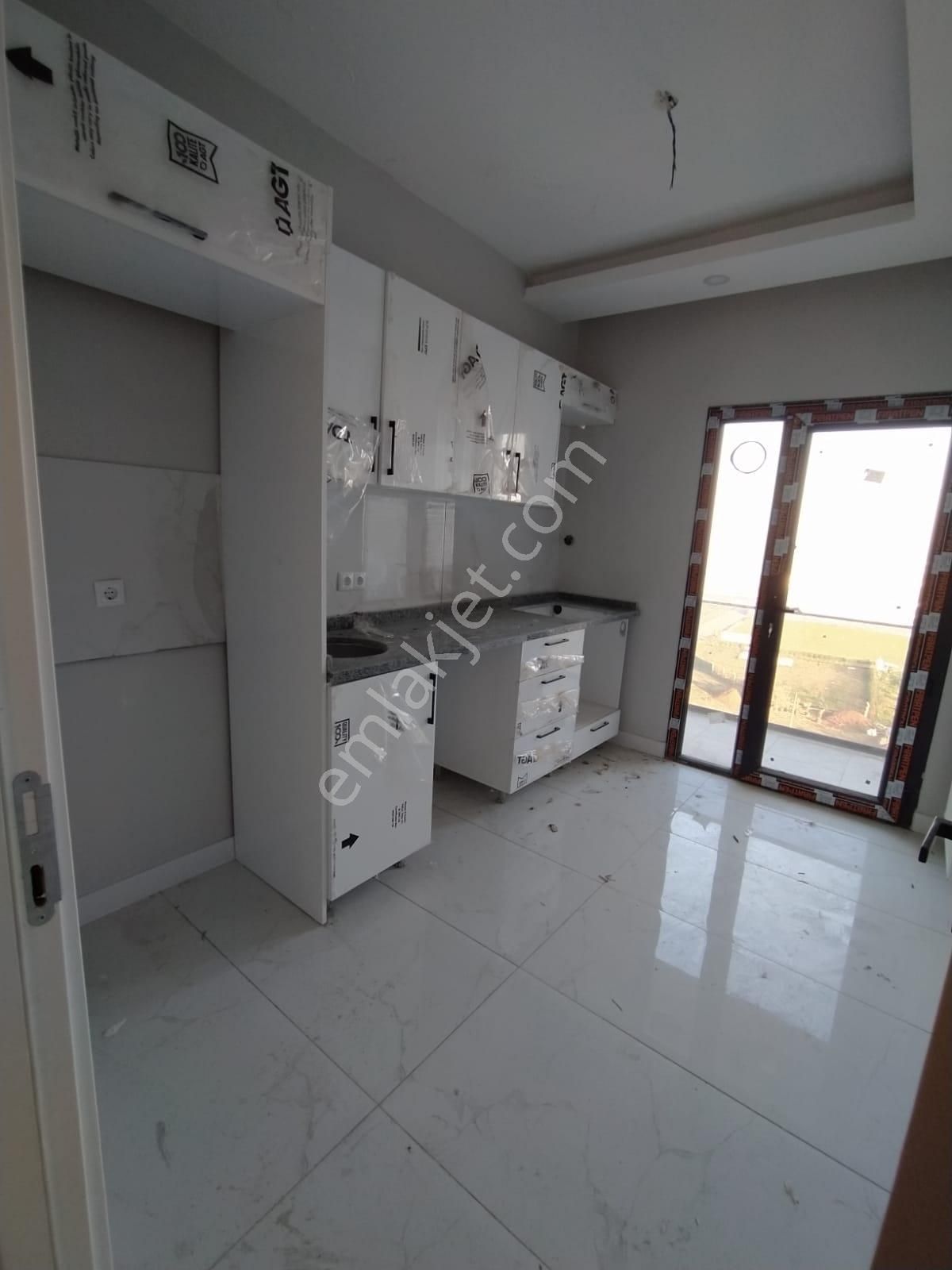 Büşra Gayrimenkulden Site İçinde Satılık Sıfır Daire 2+1 Kat 3 Balkonlu 87m2 Açık Kapılı Otoparklı - Görsel 10