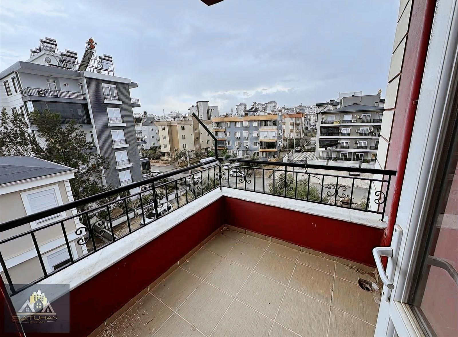 Aydoğmuş Mah. 3. Kat 2+1 110m2 Tramvaya Yürüme Mesafesinde Daire - Görsel 4