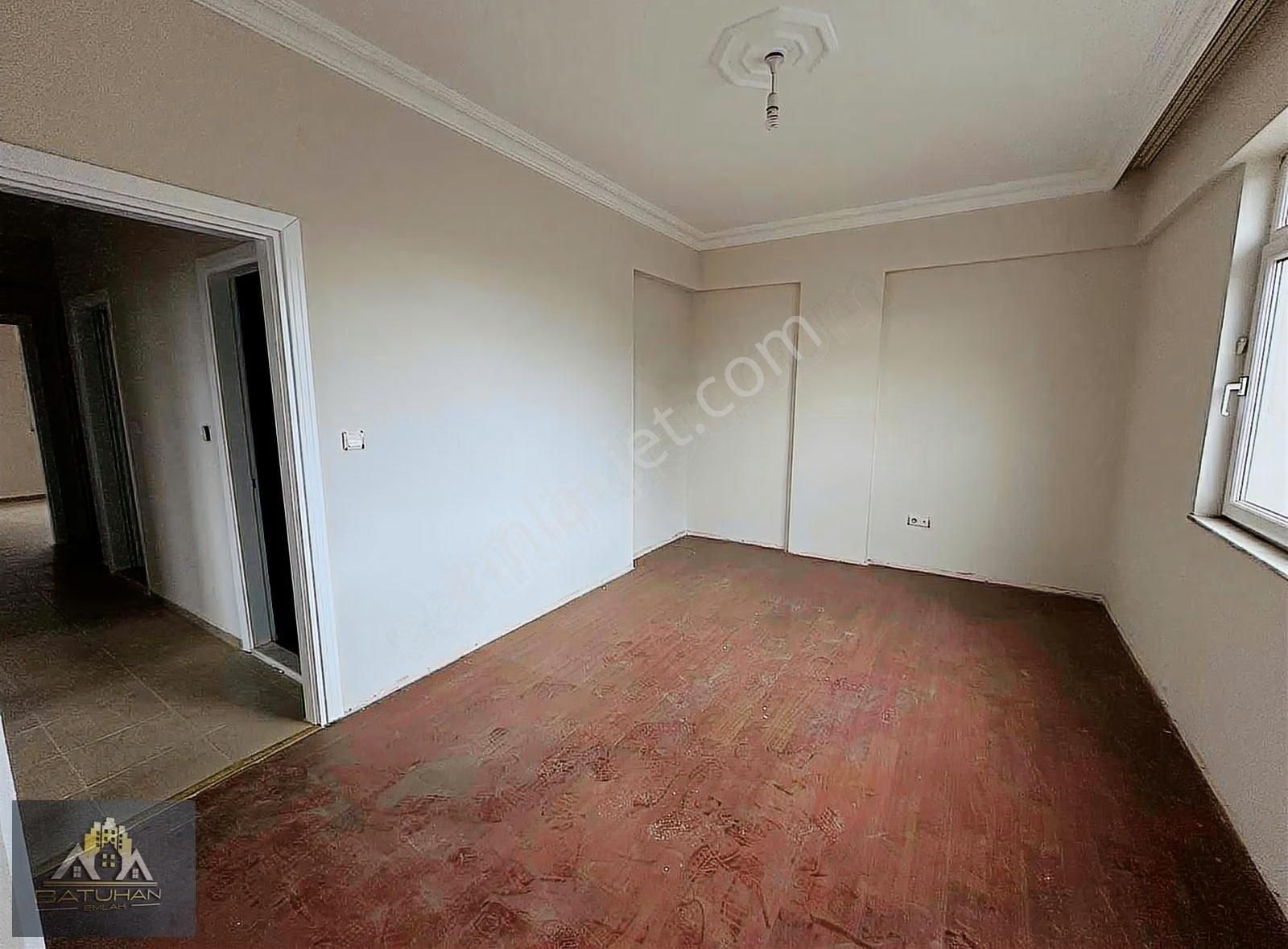 Aydoğmuş Mah. 3. Kat 2+1 110m2 Tramvaya Yürüme Mesafesinde Daire - Görsel 2