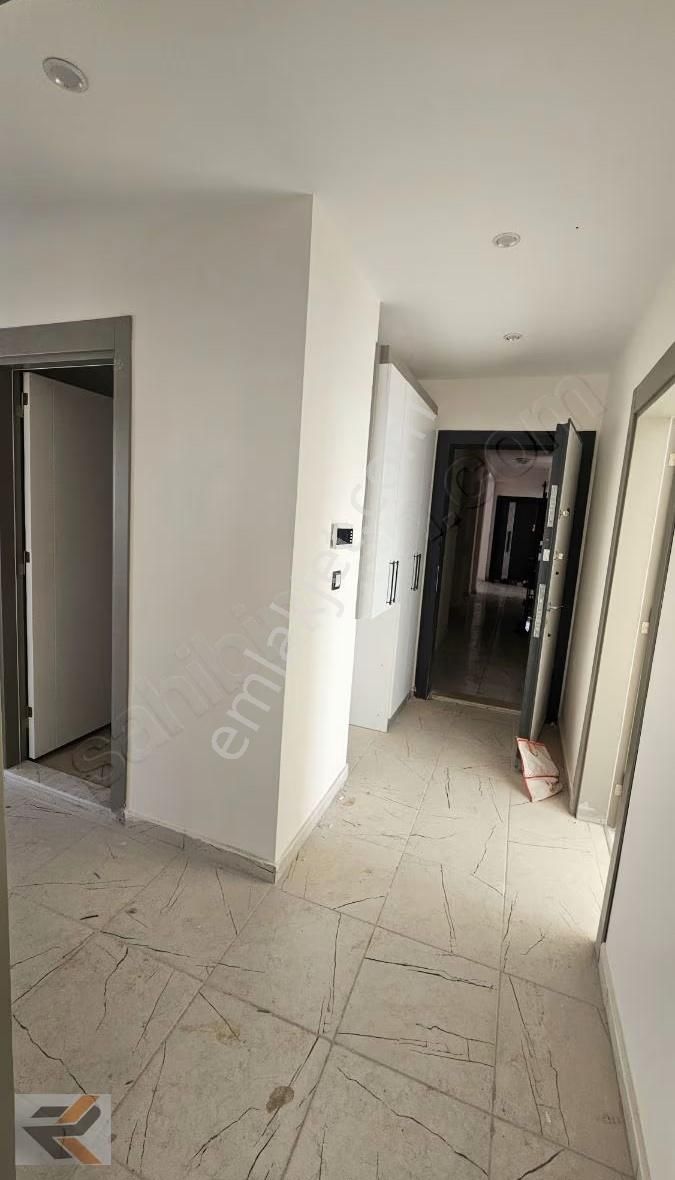 Orhangazıde Bulvar Ustu 3+1 Kapalı Mutfak - Görsel 19