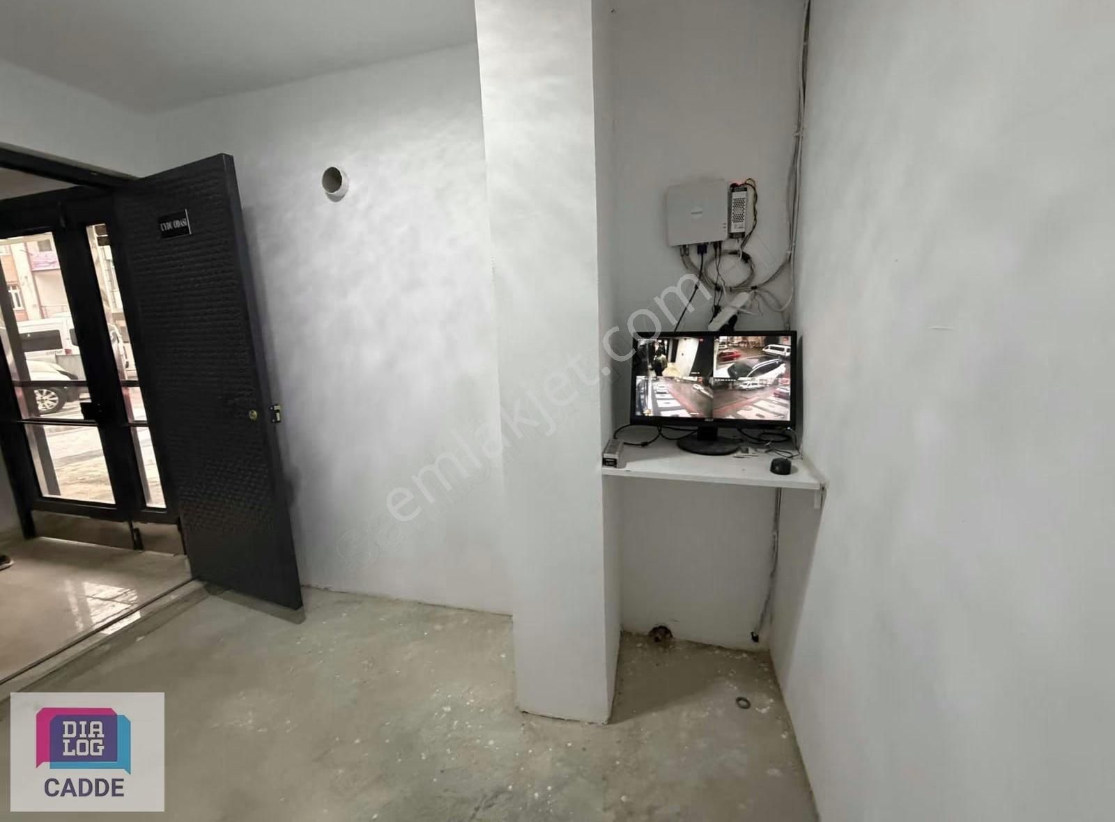 Çayırova Özgürlük Mh.kent Meydanına Çok Yakın 2+1 Satılık Daire - Görsel 10