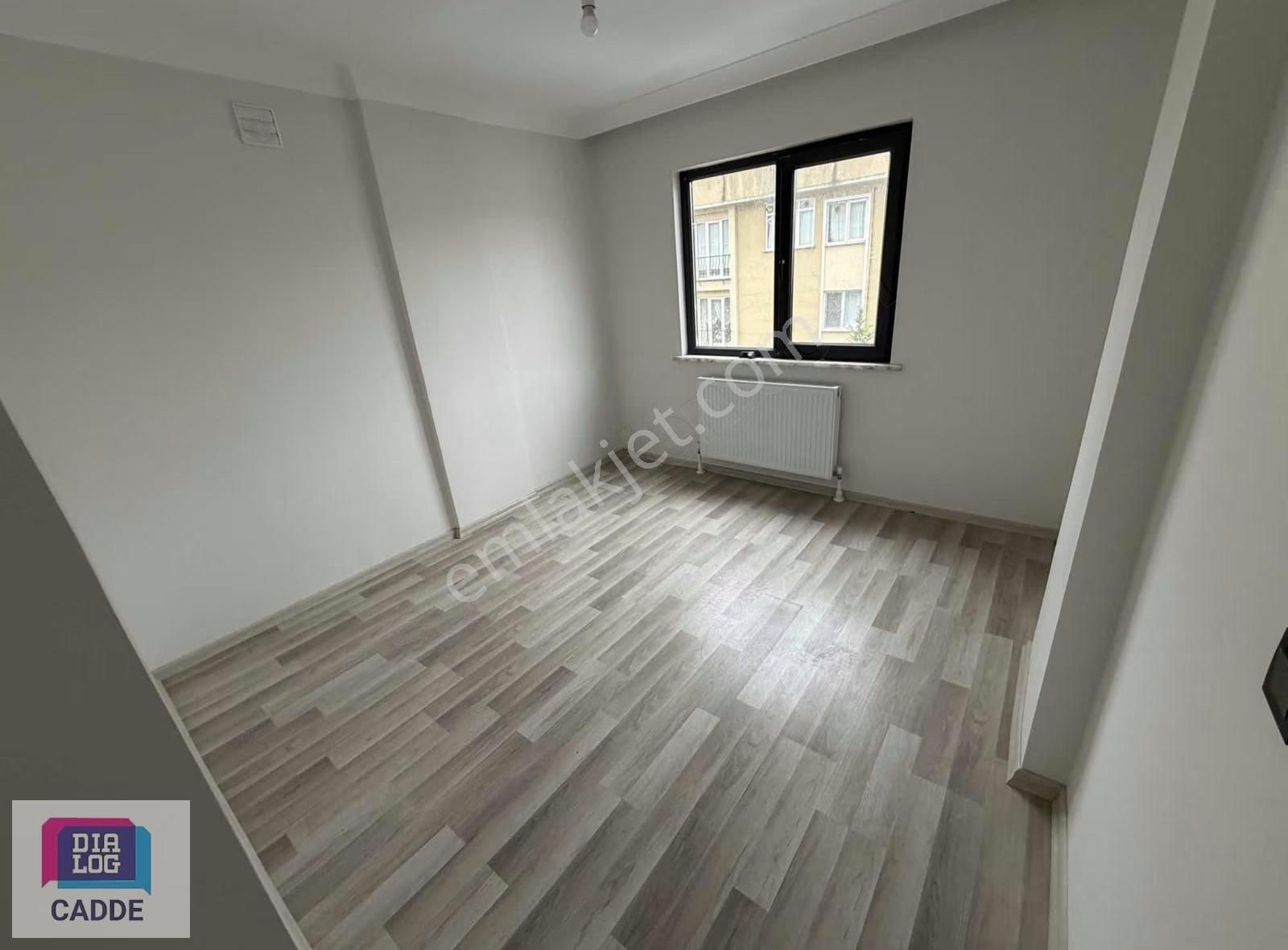 Çayırova Özgürlük Mh.kent Meydanına Çok Yakın 2+1 Satılık Daire - Görsel 4