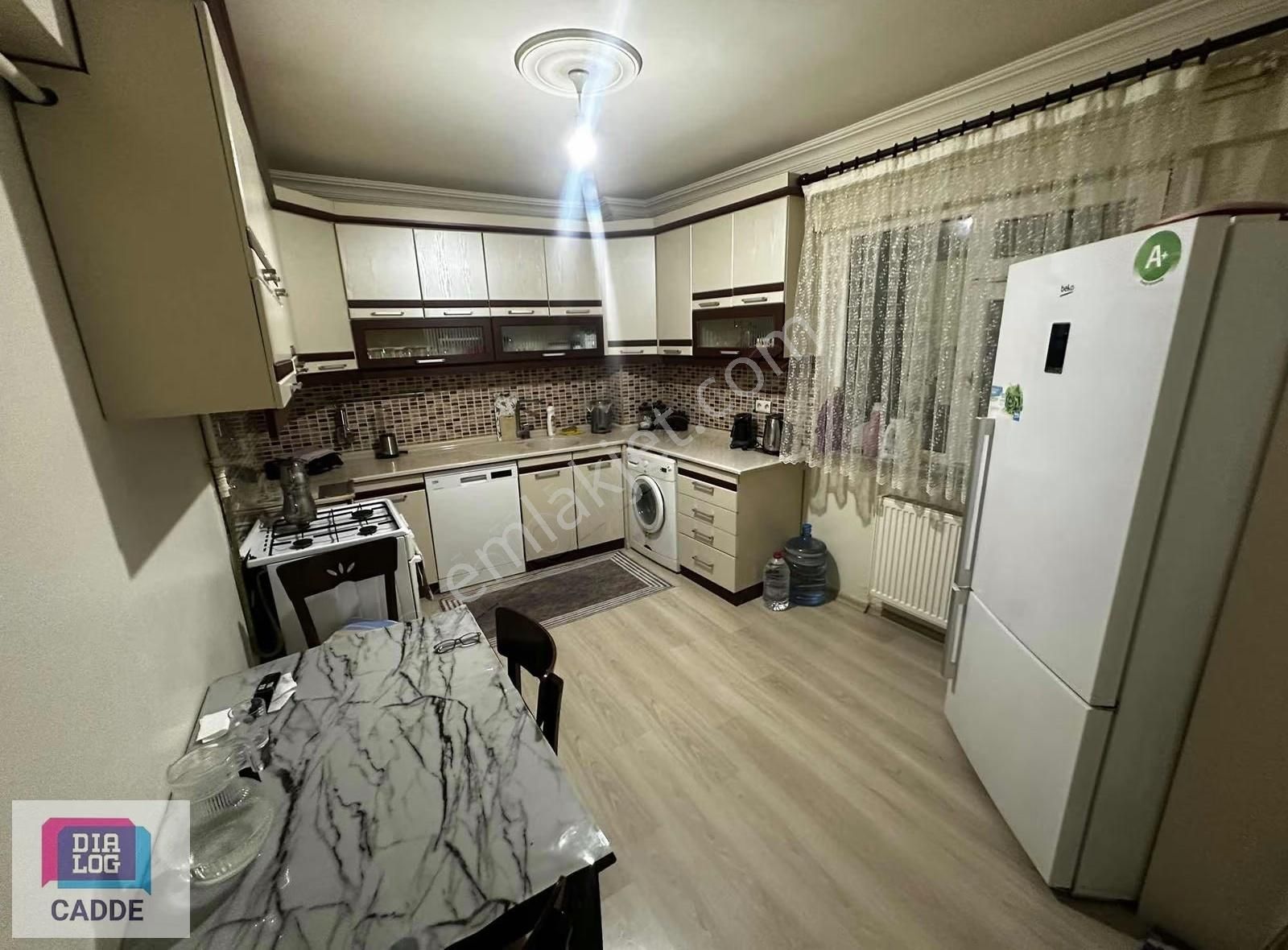 Dialog Onur Tapari'den Çarşıda Satılık 2+1 Fırsat Daire - Görsel 2