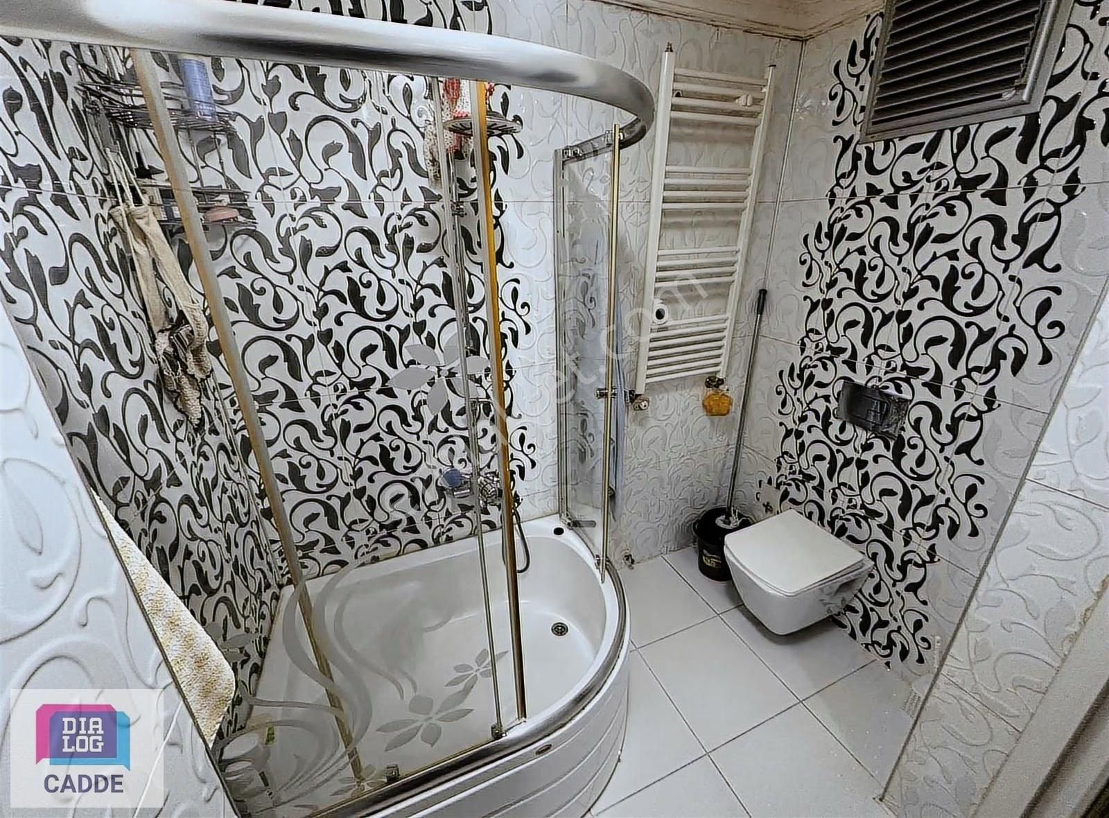 Dialog Onur Tapari'den Çarşıda Satılık 2+1 Fırsat Daire - Görsel 3