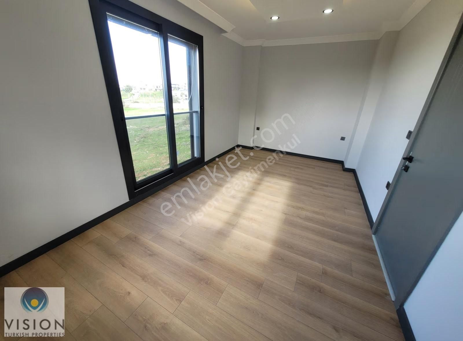 Didimde Tam Müstakil Havuzlu Ayrı Mutfaklı 3+1 Villa - Görsel 25