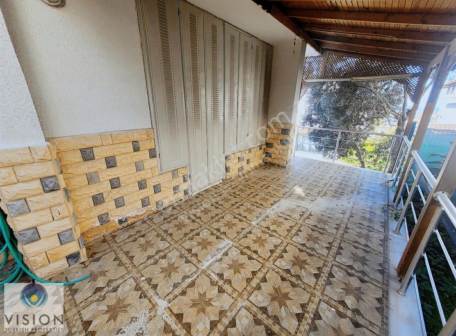 Kuşadası Kadınlar Denizi Mevki 4+1 Deniz Manzaralı Villa - Görsel 2