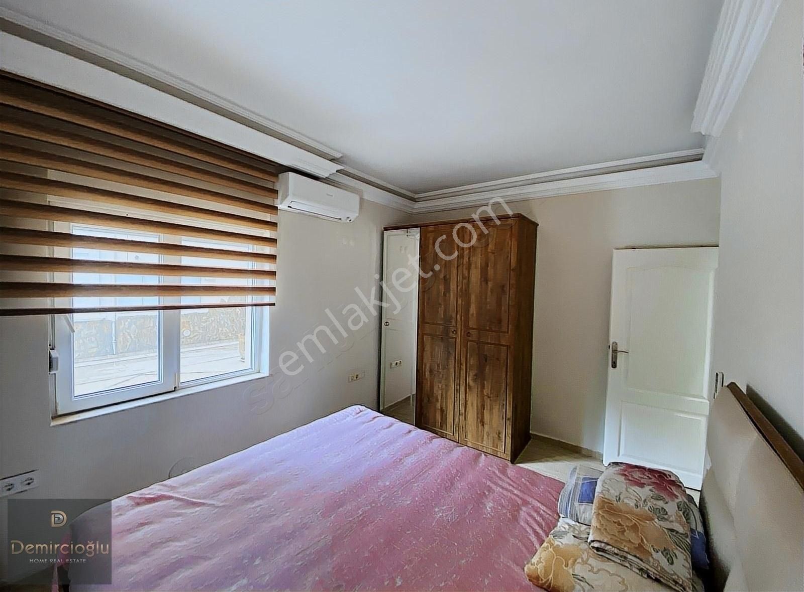Alanya Merkezde Kiralık 2+1 Site İçi Eşyalı Denize 50metre Daire - Görsel 12