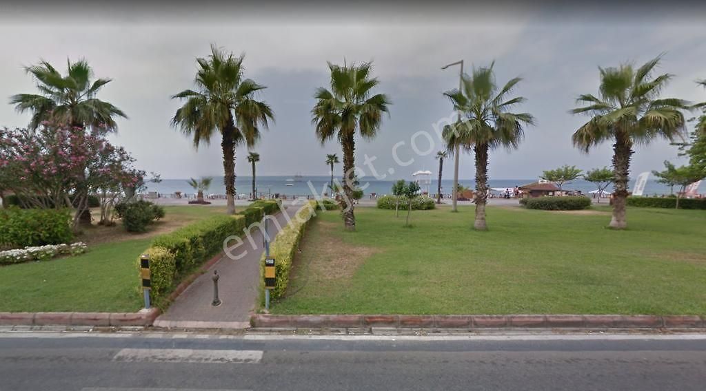Alanya Merkezde Kiralık 2+1 Site İçi Eşyalı Denize 50metre Daire - Görsel 18
