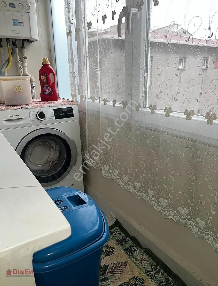 Bağcılar Yenigün Mah.yürüyüş Yolu'nda 2+1 Ferah Bakımlı Daire - Görsel 3