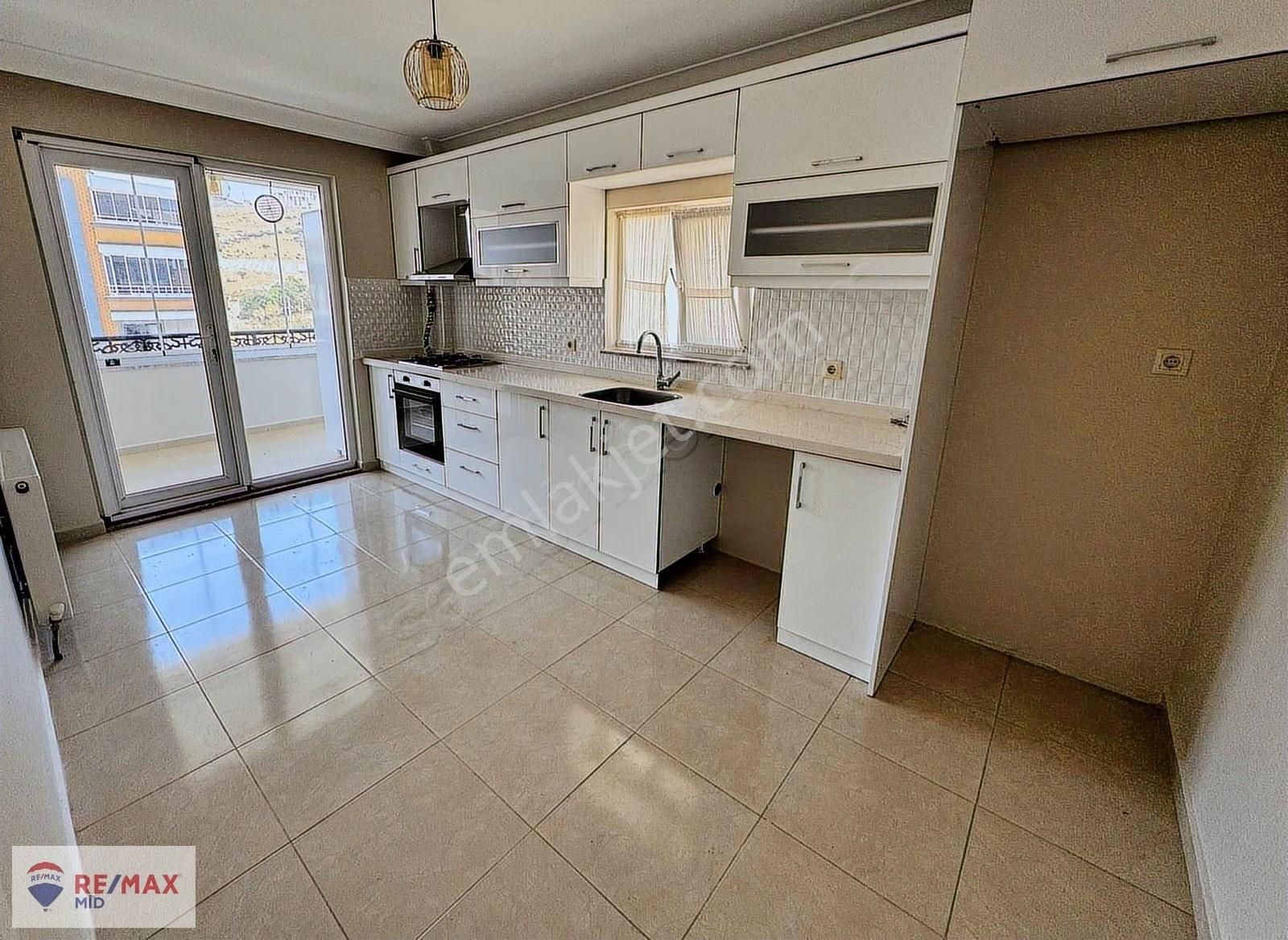 Remax Mid'den Çevre Yolunda Satılık 3+1 Daire - Görsel 7