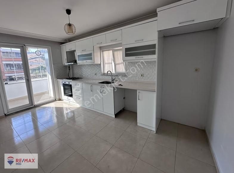 Remax Mid'den Çevre Yolunda Satılık 3+1 Daire - Görsel 10