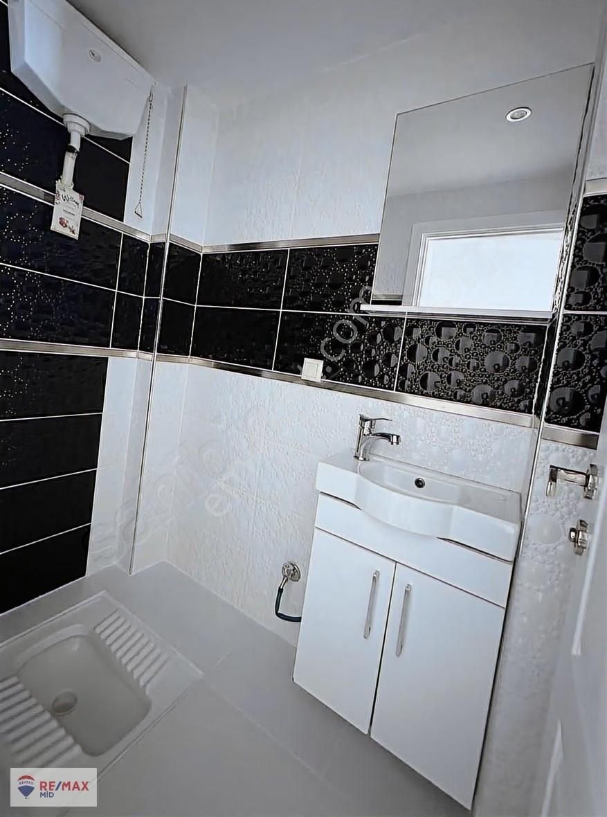 Remax Mid'den Çevre Yolunda Satılık 3+1 Daire - Görsel 16