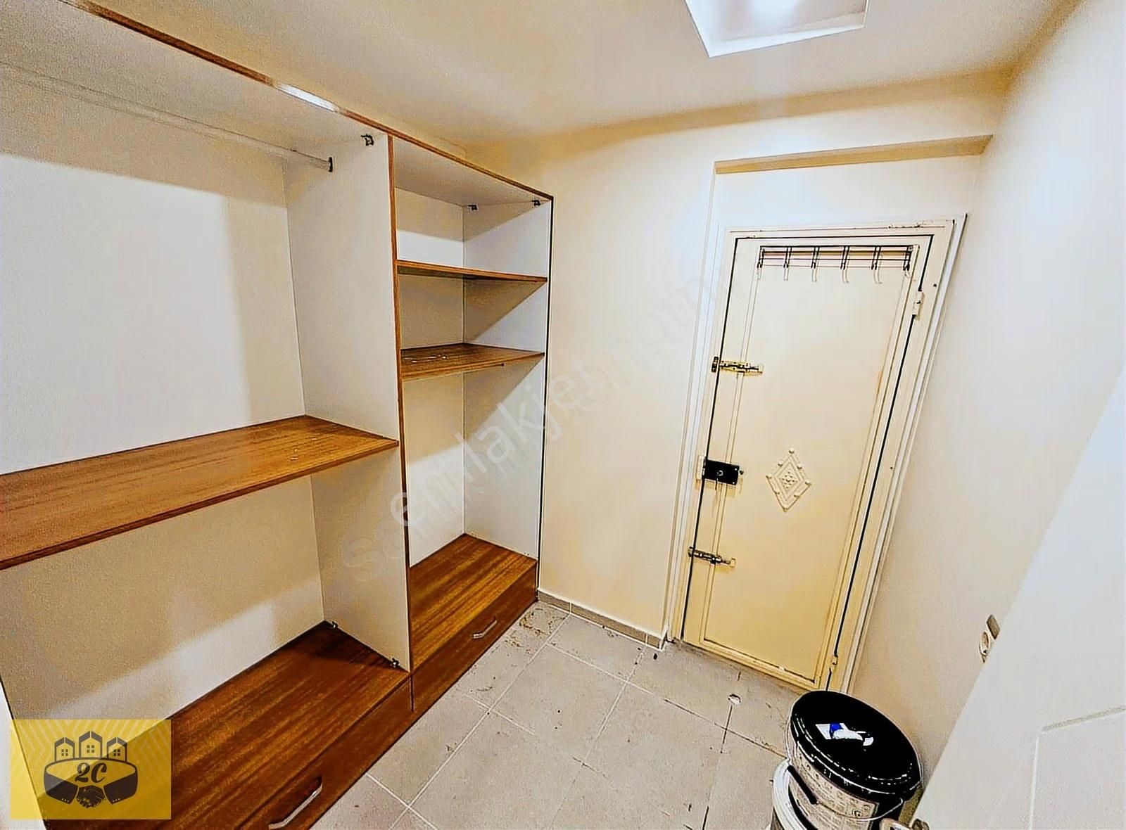 Çukurova/100.yıl 3+1 A.mutfak+giyinme Odalı+çift Banyolu Satılık - Görsel 2