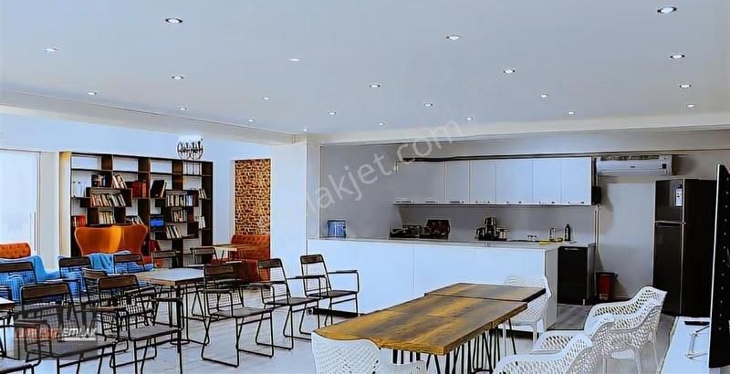 Mavişehir Modern 4'te | Satılık 1+1 | Havuzlu | Geniş Balkonlu - Görsel 2