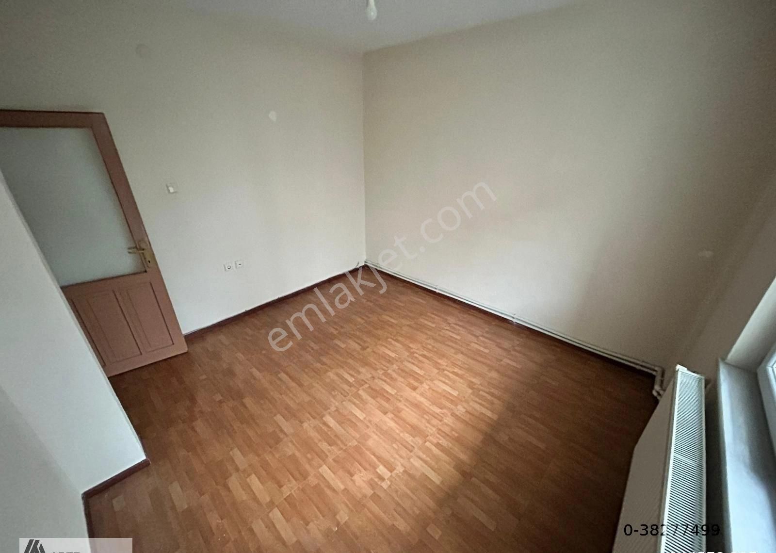 17 Eylül'de 90 M2 2+1 Ara Kat Balkonlu Satılık Daire - Görsel 8