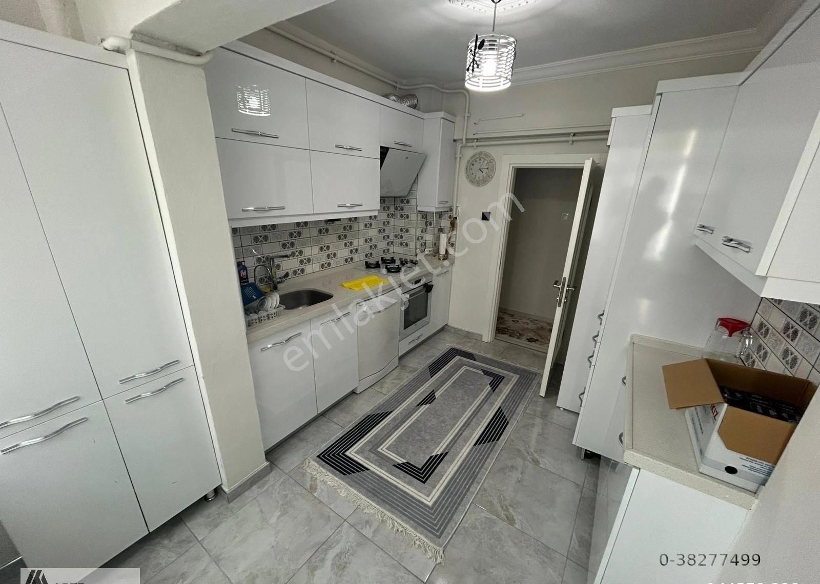 17 Eylül'de 90 M2 Masrafsız 2+1 Ara Kat Balkonlu Satılık Daire - Görsel 22