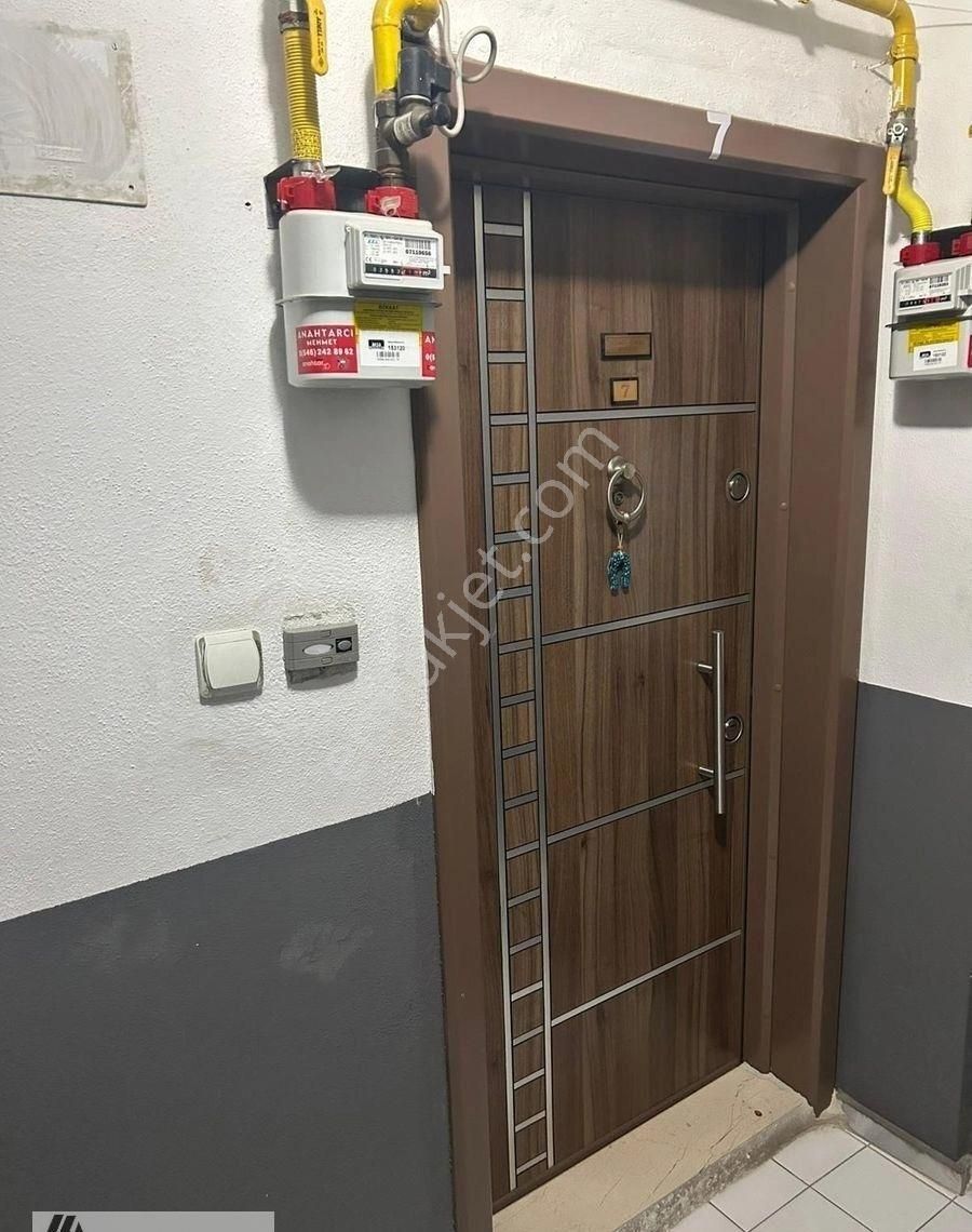17 Eylül'de 90 M2 Masrafsız 2+1 Ara Kat Balkonlu Satılık Daire - Görsel 25