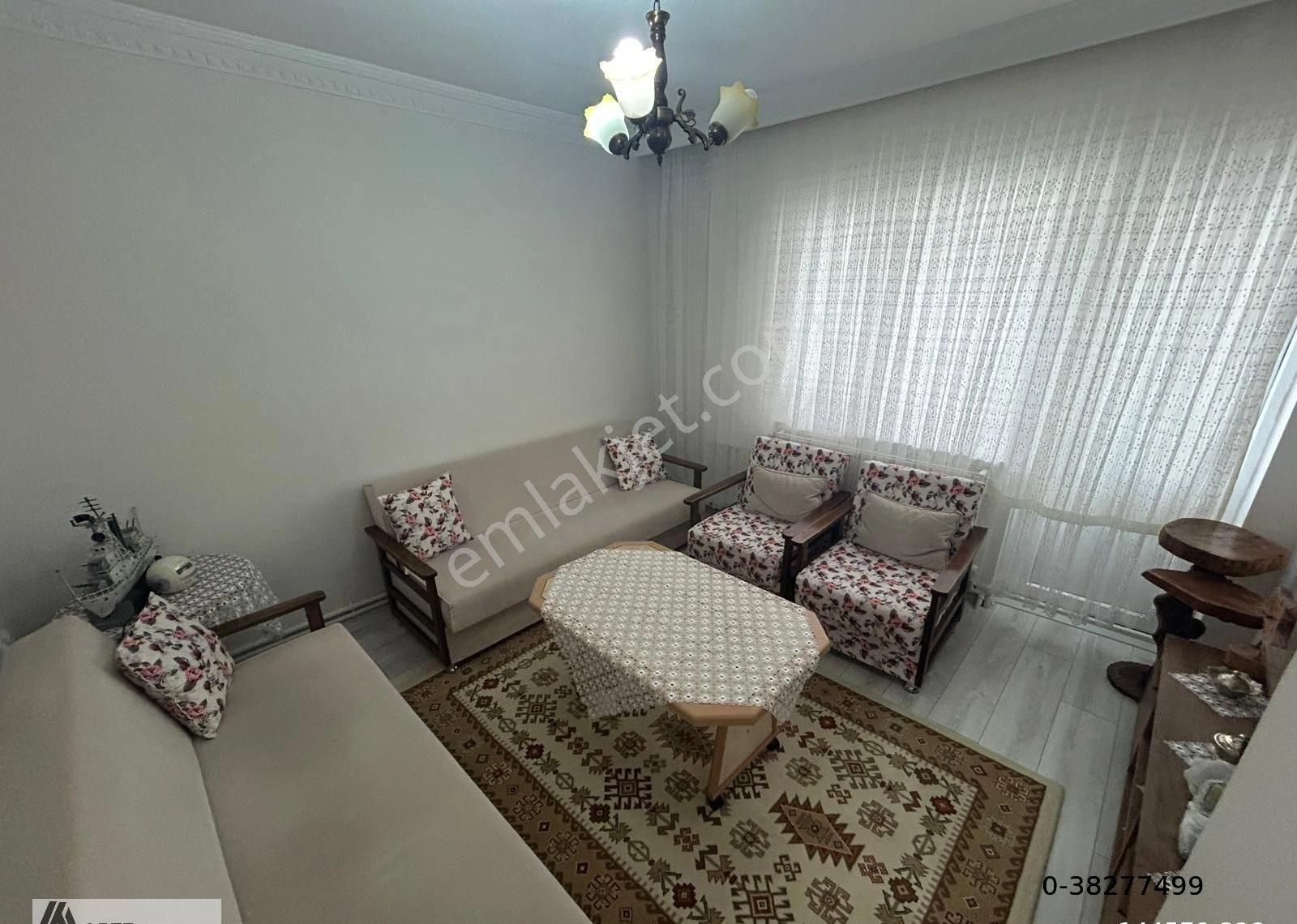 17 Eylül'de 90 M2 Masrafsız 2+1 Ara Kat Balkonlu Satılık Daire - Görsel 12