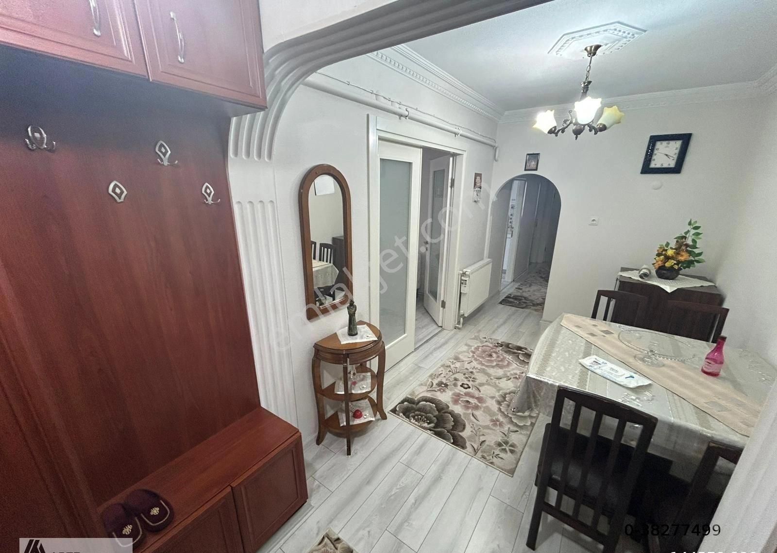 17 Eylül'de 90 M2 Masrafsız 2+1 Ara Kat Balkonlu Satılık Daire - Görsel 16