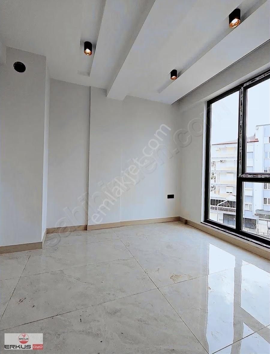 Erkuş Gyo Adalet Mah.mükemmel Konumda Satılık 1+1 Lüks Apartlar - Görsel 10