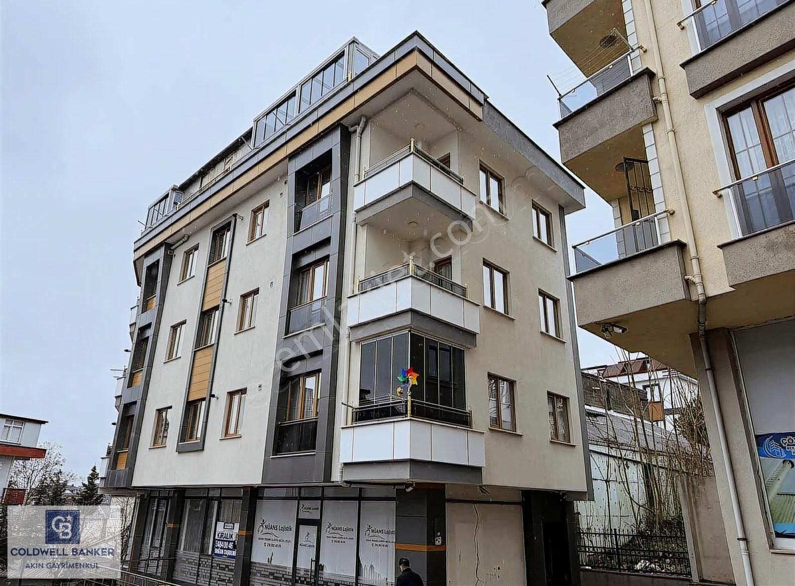 Sancaktepe Yenidoğan Mevlana Mahallesinde Ana Caddeye 50 Metre