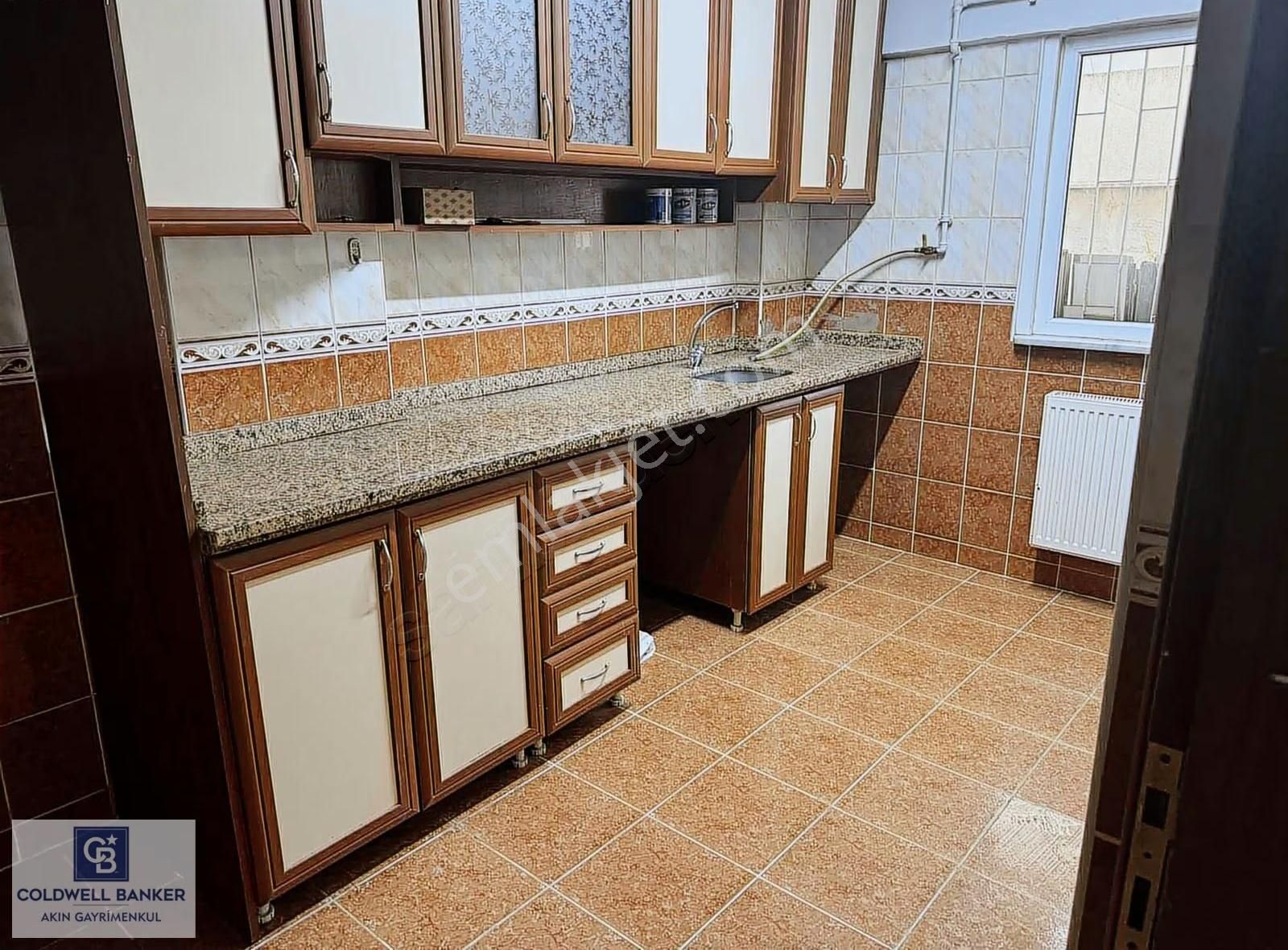 Ümraniye Esenkent Mahallesinde 2+1 Geniş Kiralık Daire - Görsel 16