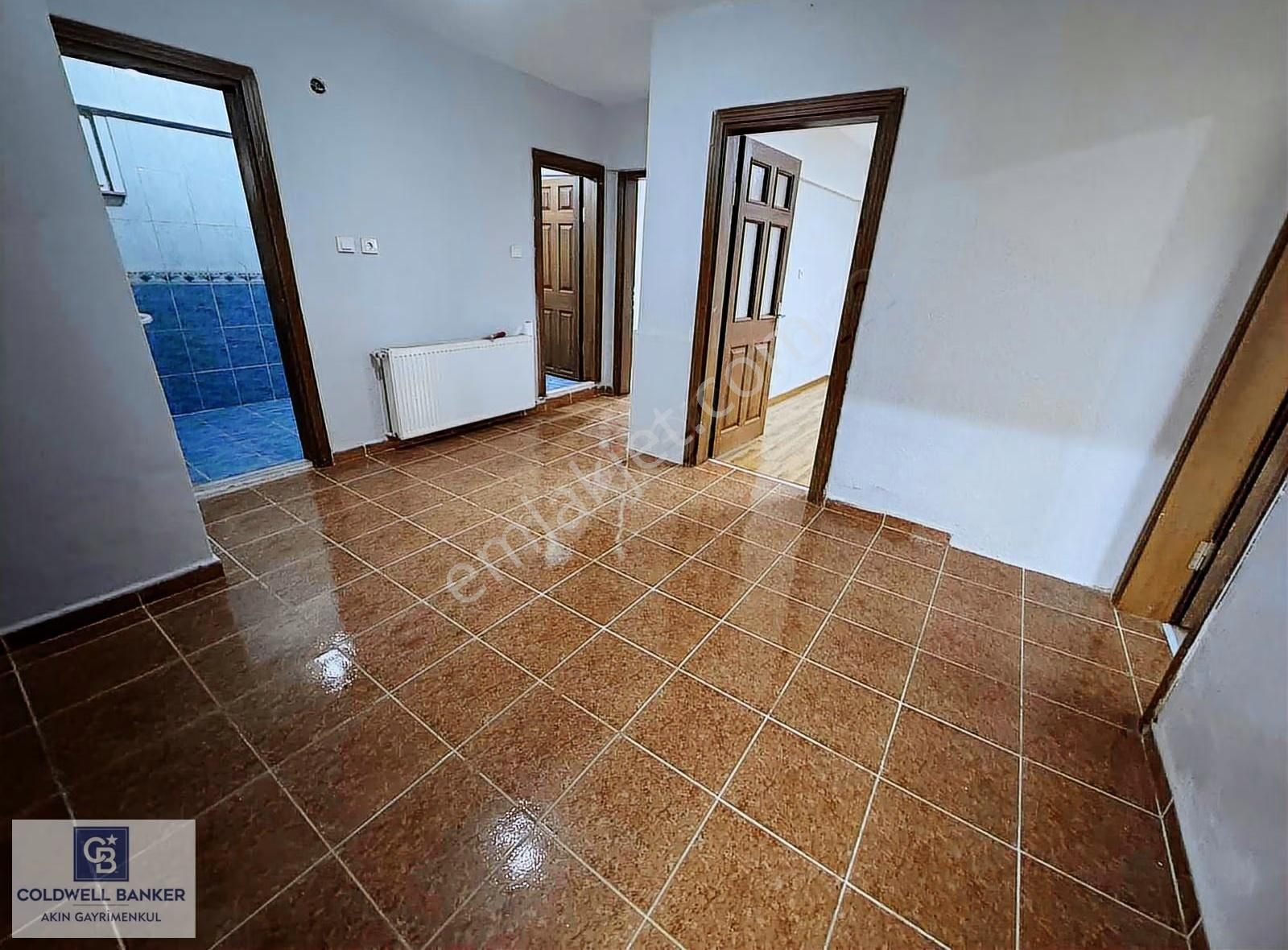 Ümraniye Esenkent Mahallesinde 2+1 Geniş Kiralık Daire