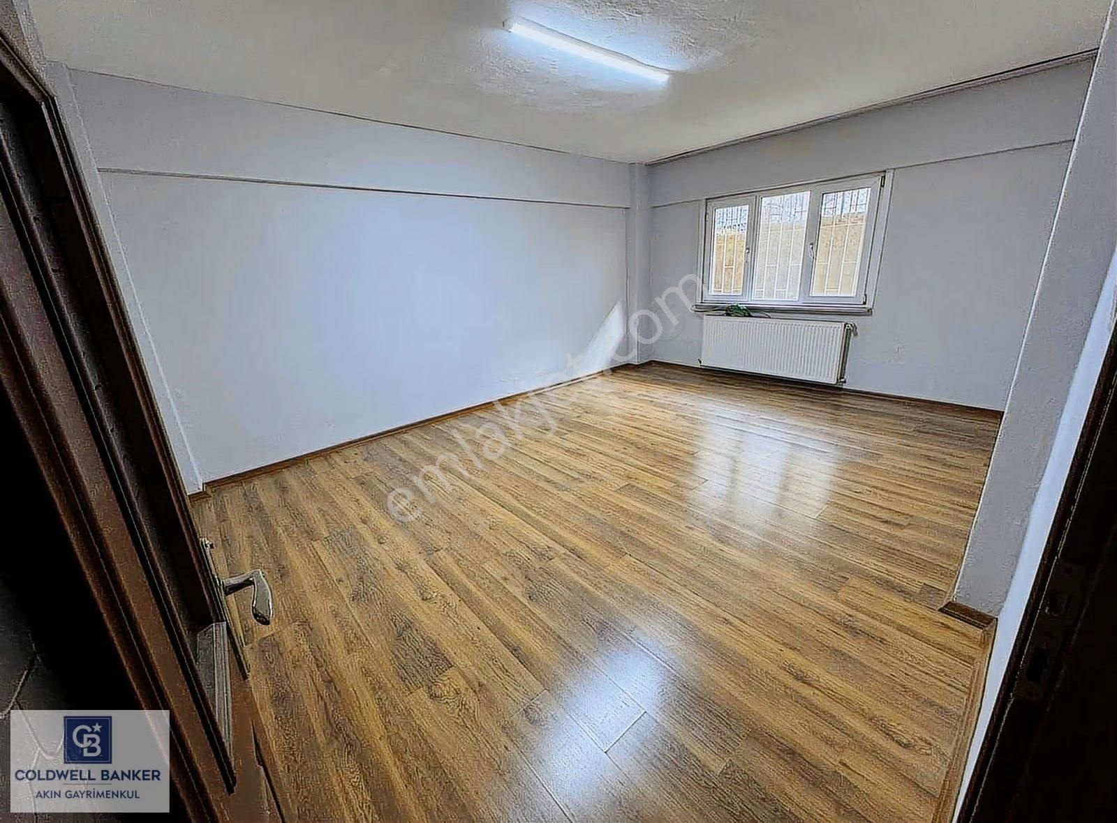 Ümraniye Esenkent Mahallesinde 2+1 Geniş Kiralık Daire - Görsel 2