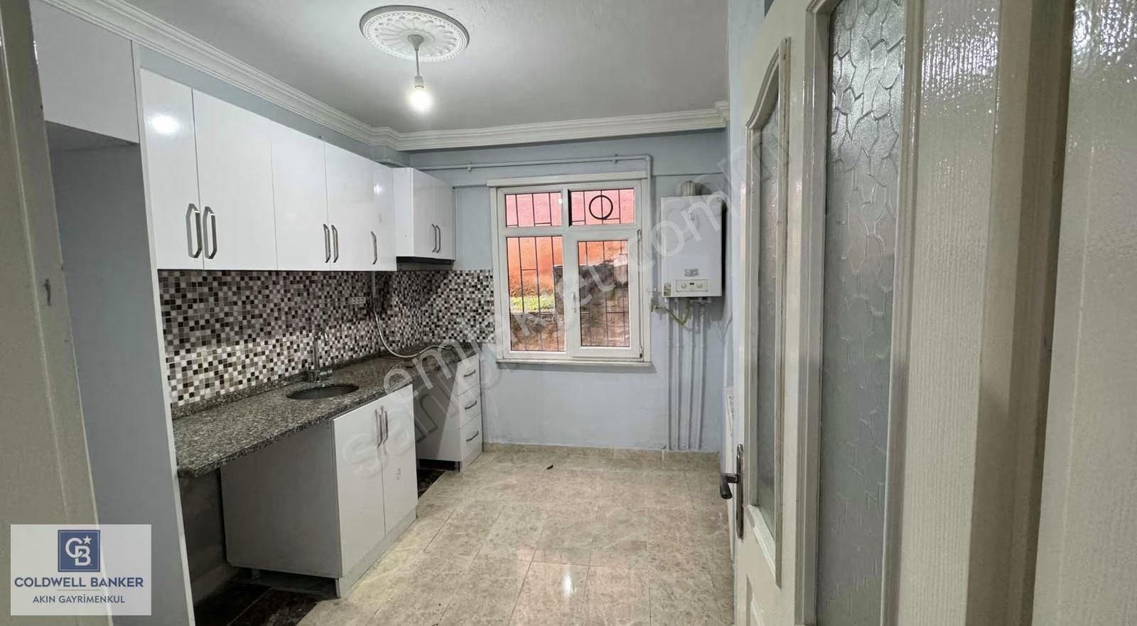 Safa Mahallesi 2+1 Kiralık Daire - Görsel 11