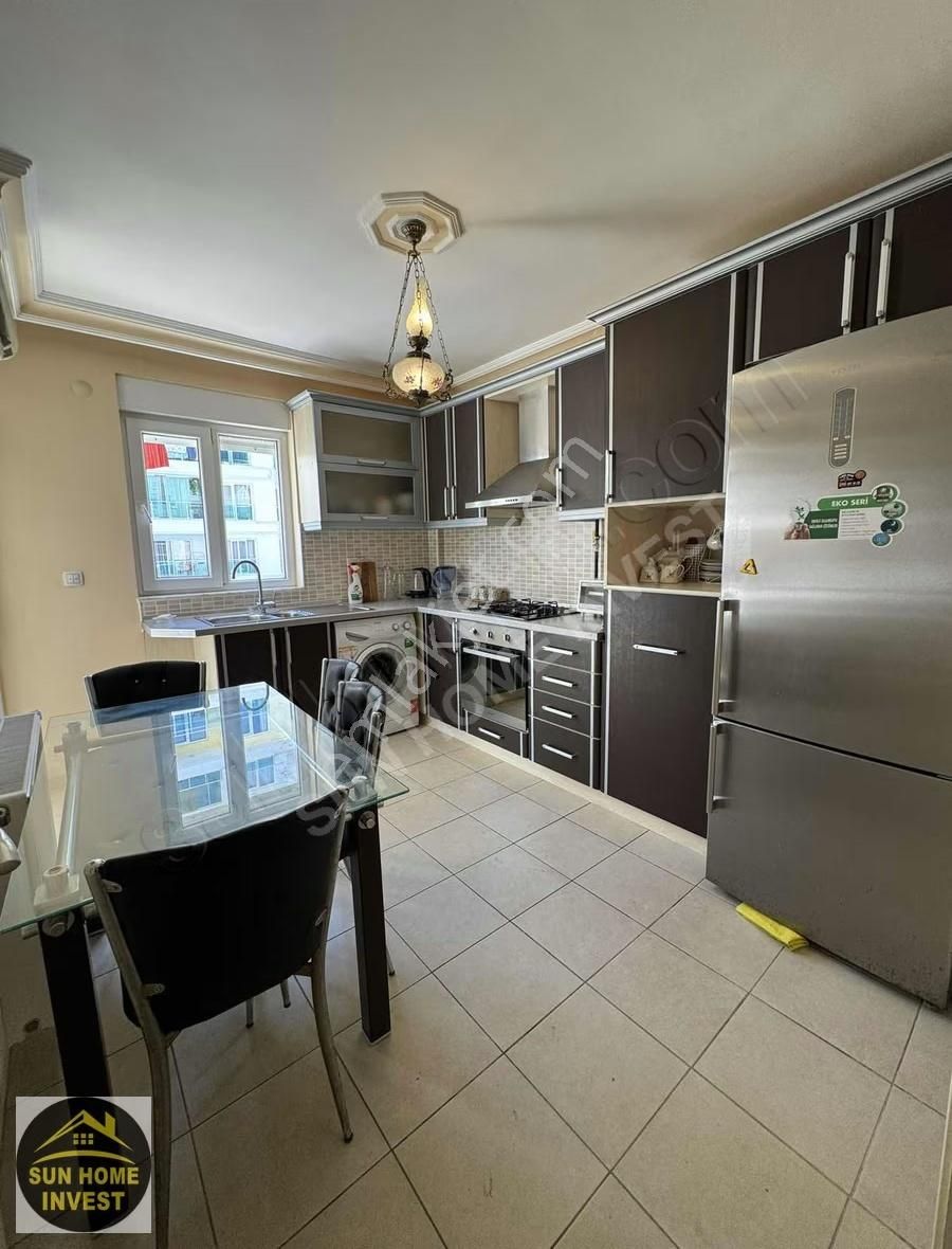 Denize 700 Metre Havuzlu 3+1 Arakat Daire