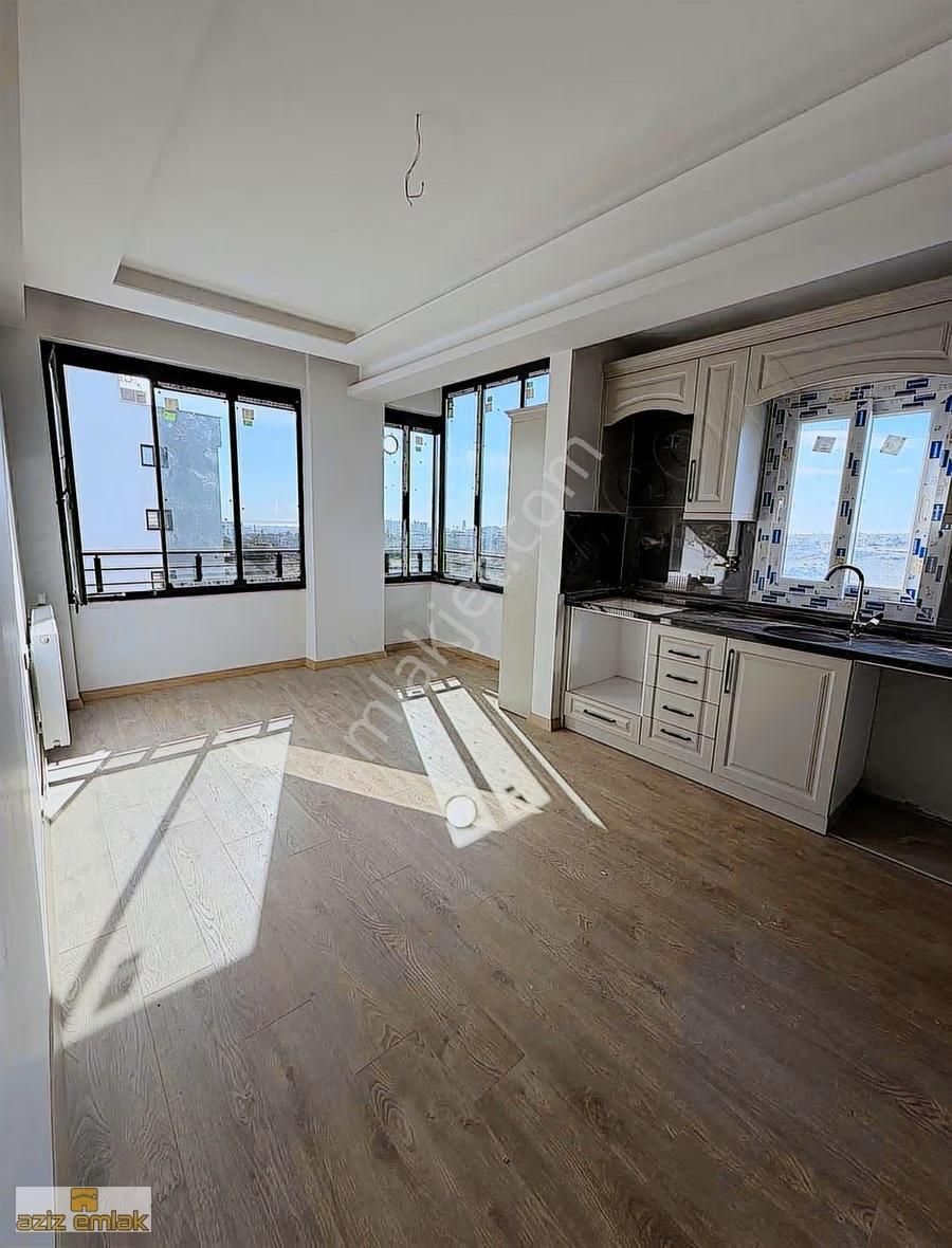 Aziz Emlak Arpaçsakarlarda 4+1 Tek Daire Üzeri Ön Açık - Görsel 5