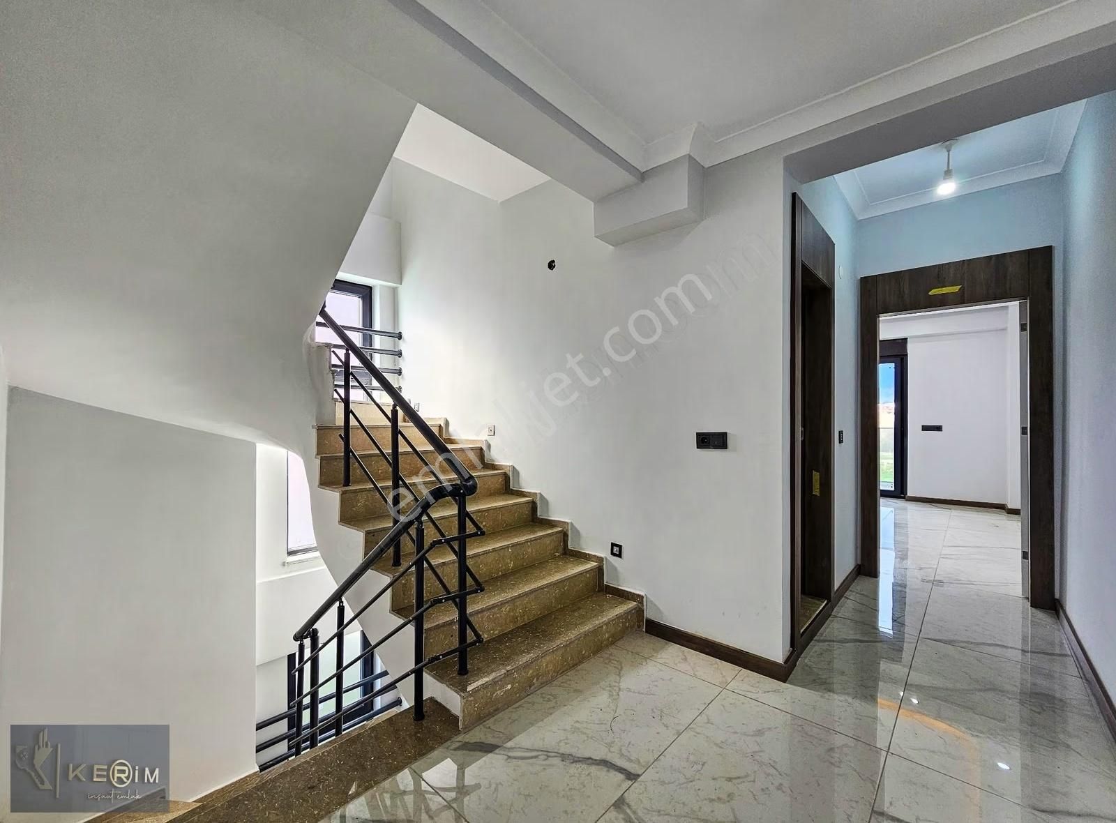 Kerim'den Edremit Hamidiye Satılık 3+1 Müstakil Havuzlu Villa - Görsel 26