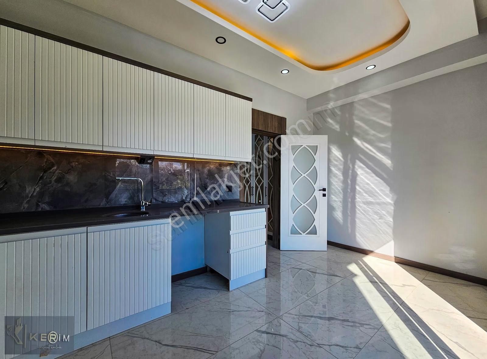 Kerim'den Edremit Hamidiye Satılık 3+1 Müstakil Havuzlu Villa - Görsel 33