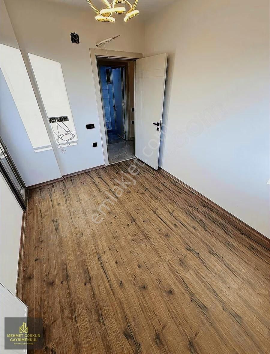 Şambayadıda Site İçerisinde İskanlı Sıfır Lüks Satılık 3+1 Daire - Görsel 2