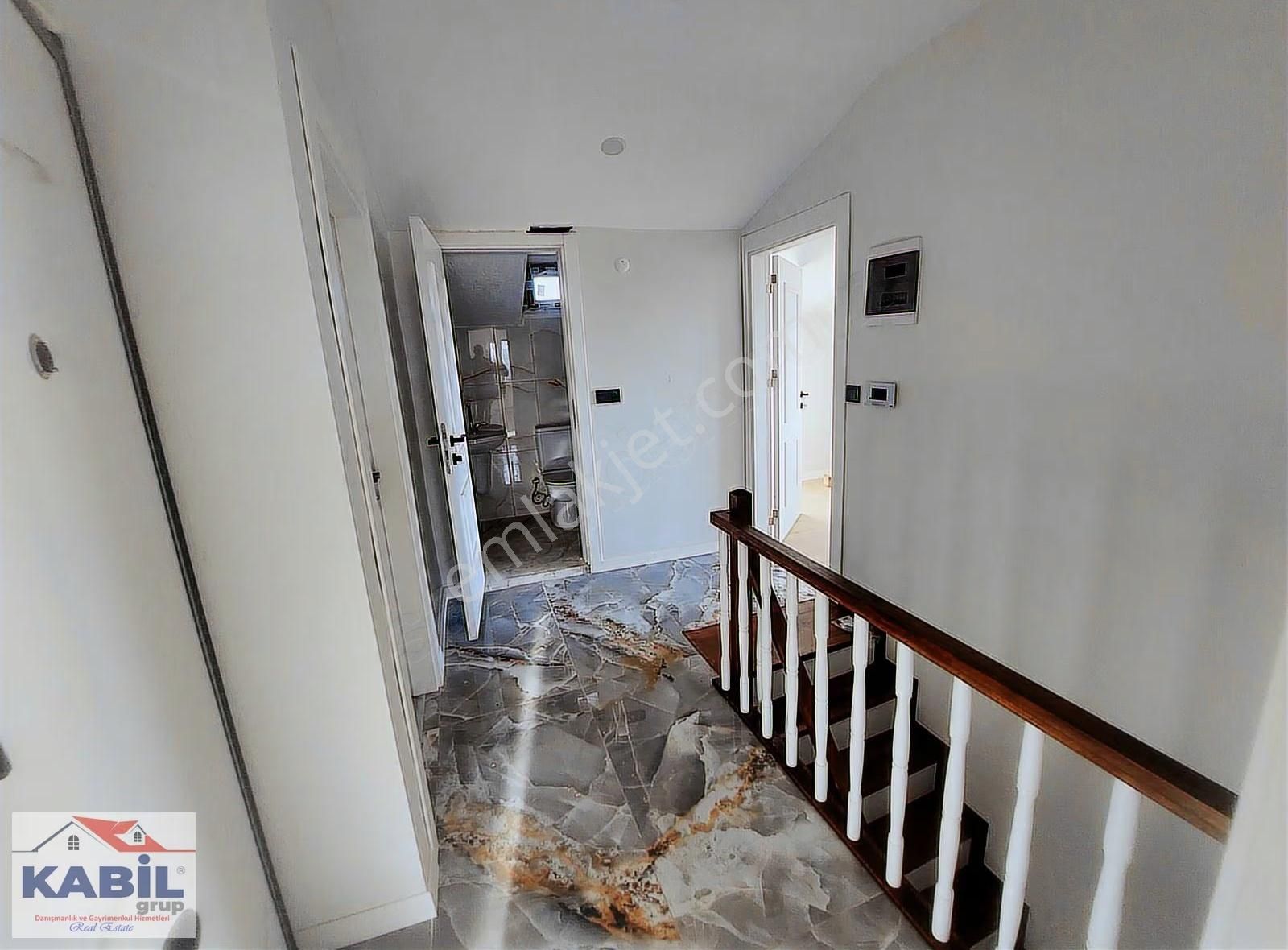 Beylikdüzü Kavaklı Mahallesinde Deniz Manza Satılık 5+2 Dubleks - Görsel 3