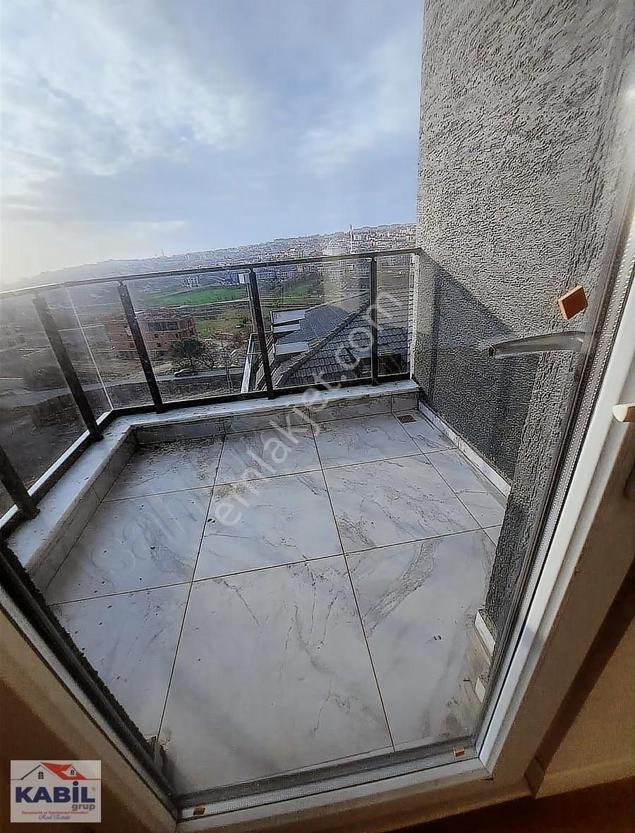 Beylikdüzü Kavaklı Mahallesinde Deniz Manza Satılık 5+2 Dubleks - Görsel 6