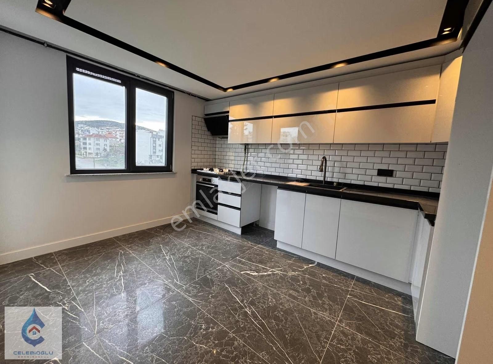 Çayırova Emek Mah. Butik Site'de Satılık Lüks 3+1 Üst Dubleks - Görsel 25