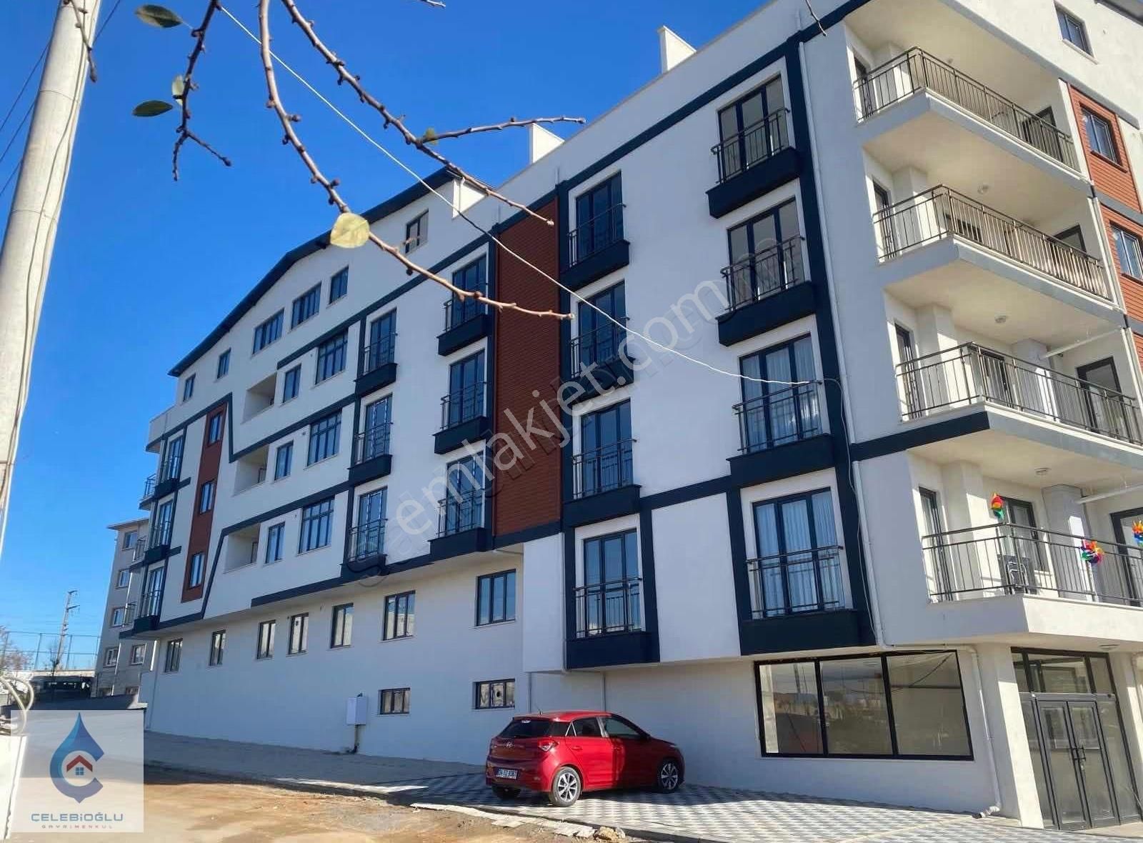 Çayırova Akse Mah. Butik Site'de Satılık 5+1 Geniş Dubleks
