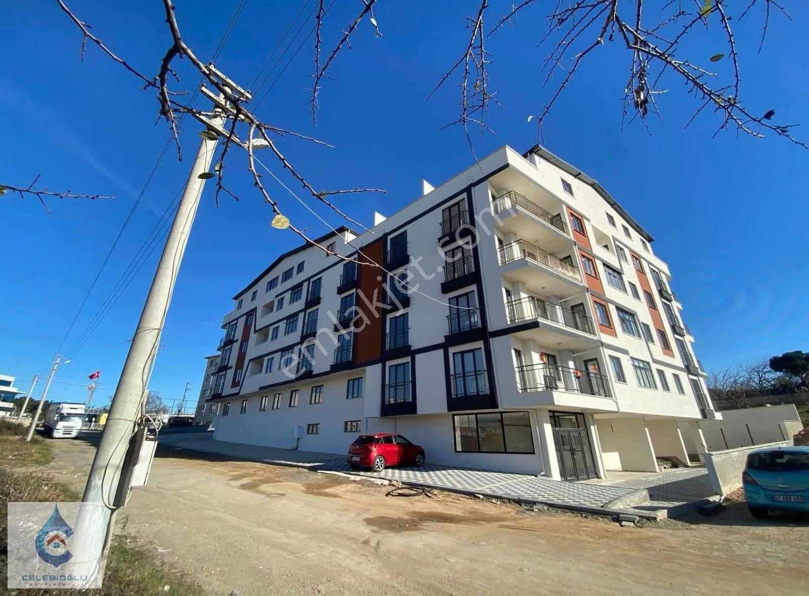 Çayırova Akse Mah. Butik Site'de Satılık 5+1 Geniş Dubleks - Görsel 3