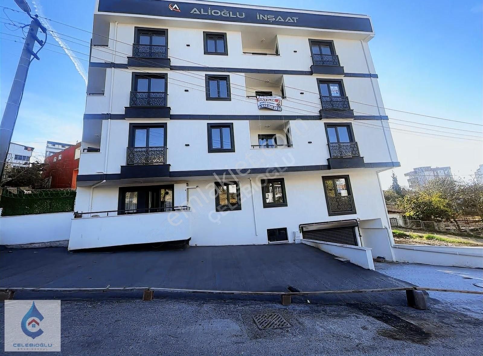 Gebze Cumhuriyet Mahallesinde Ultra Lüks 4+2 Satılık Daire