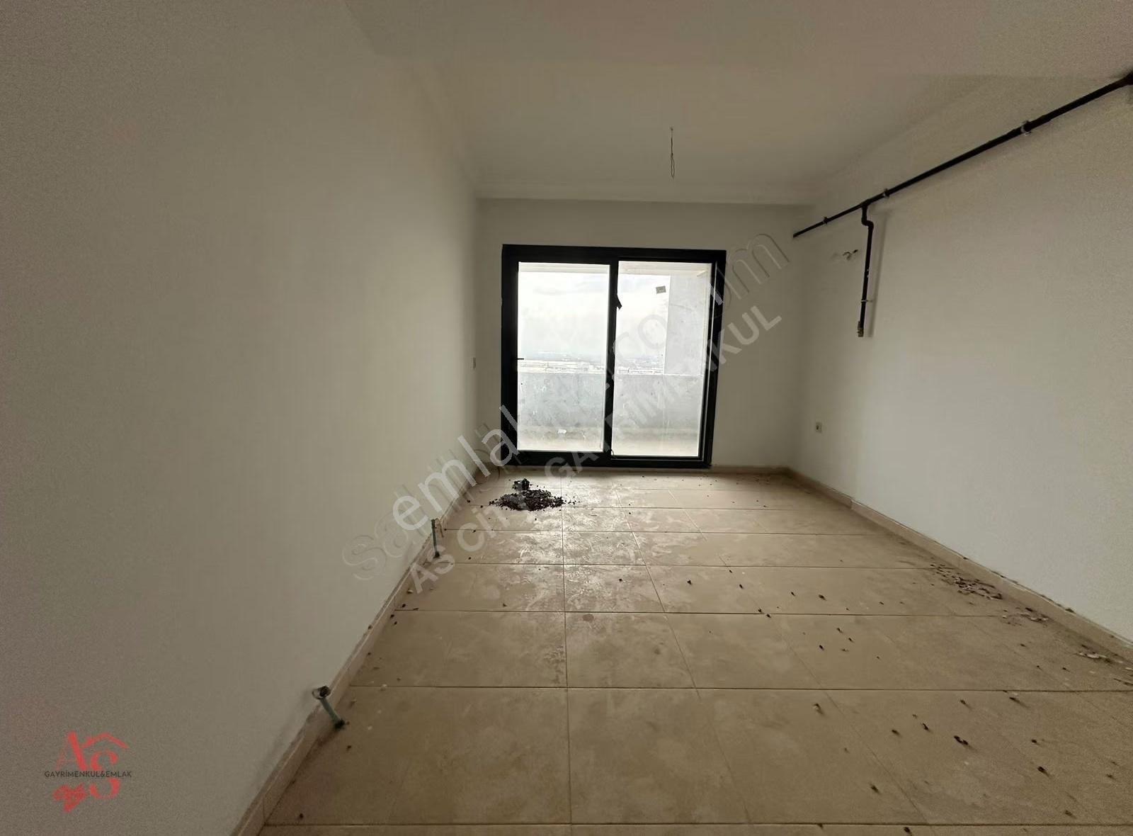 Bahçeşehir Royal Sitesinde Geniş 2+1 Yatırımlık Daire - Görsel 19