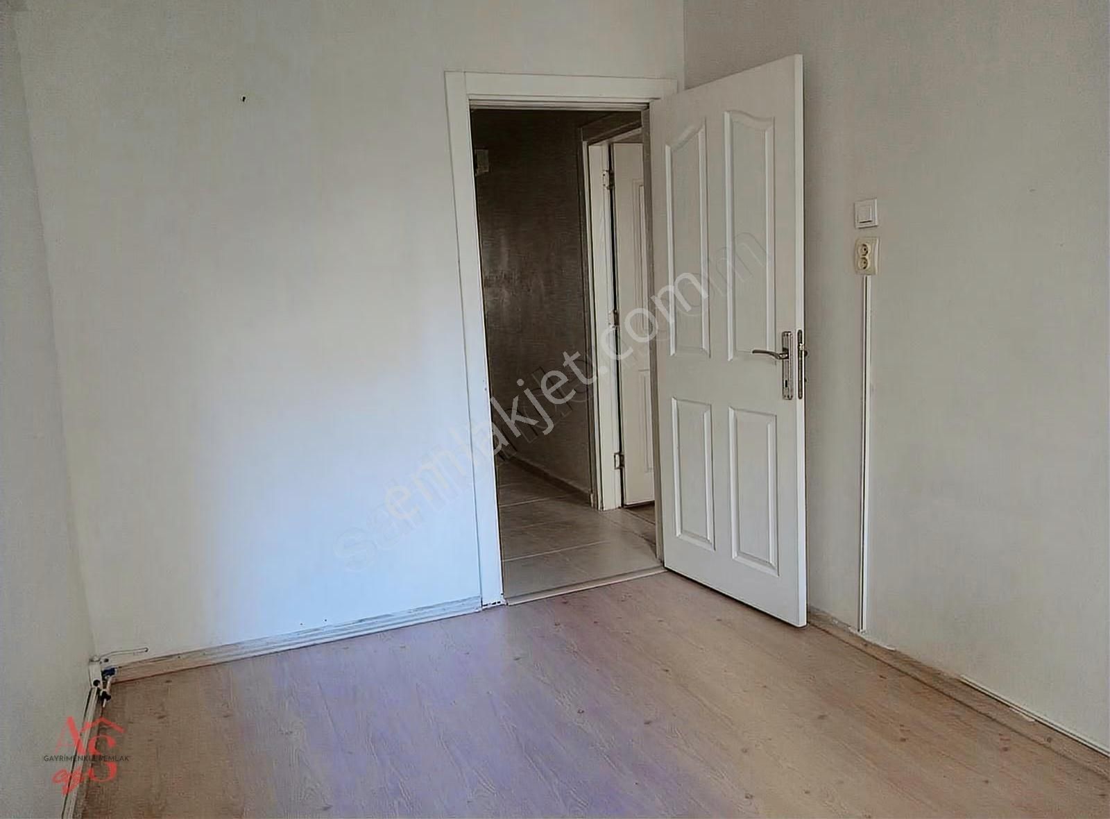 Güzelyalı 23 Sok Ta Bakımlı 1.kat Satılık 2+1 - Görsel 6