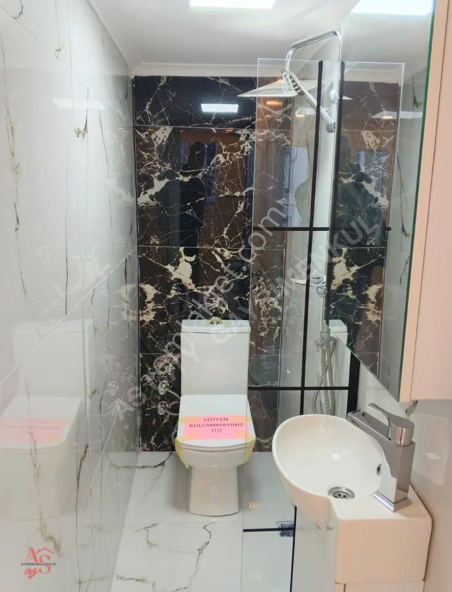 Poligon Da Ana Cadde Paraleli Komple Tadilatlı Arakat 3+1 Daire - Görsel 24