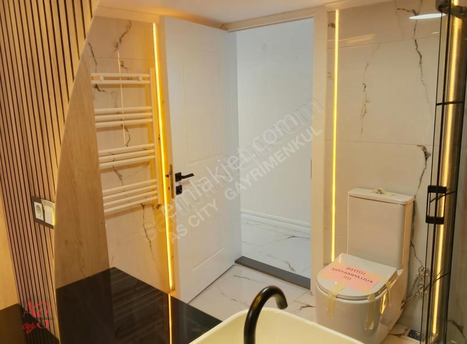 Poligon Da Ana Cadde Paraleli Komple Tadilatlı Arakat 3+1 Daire - Görsel 35