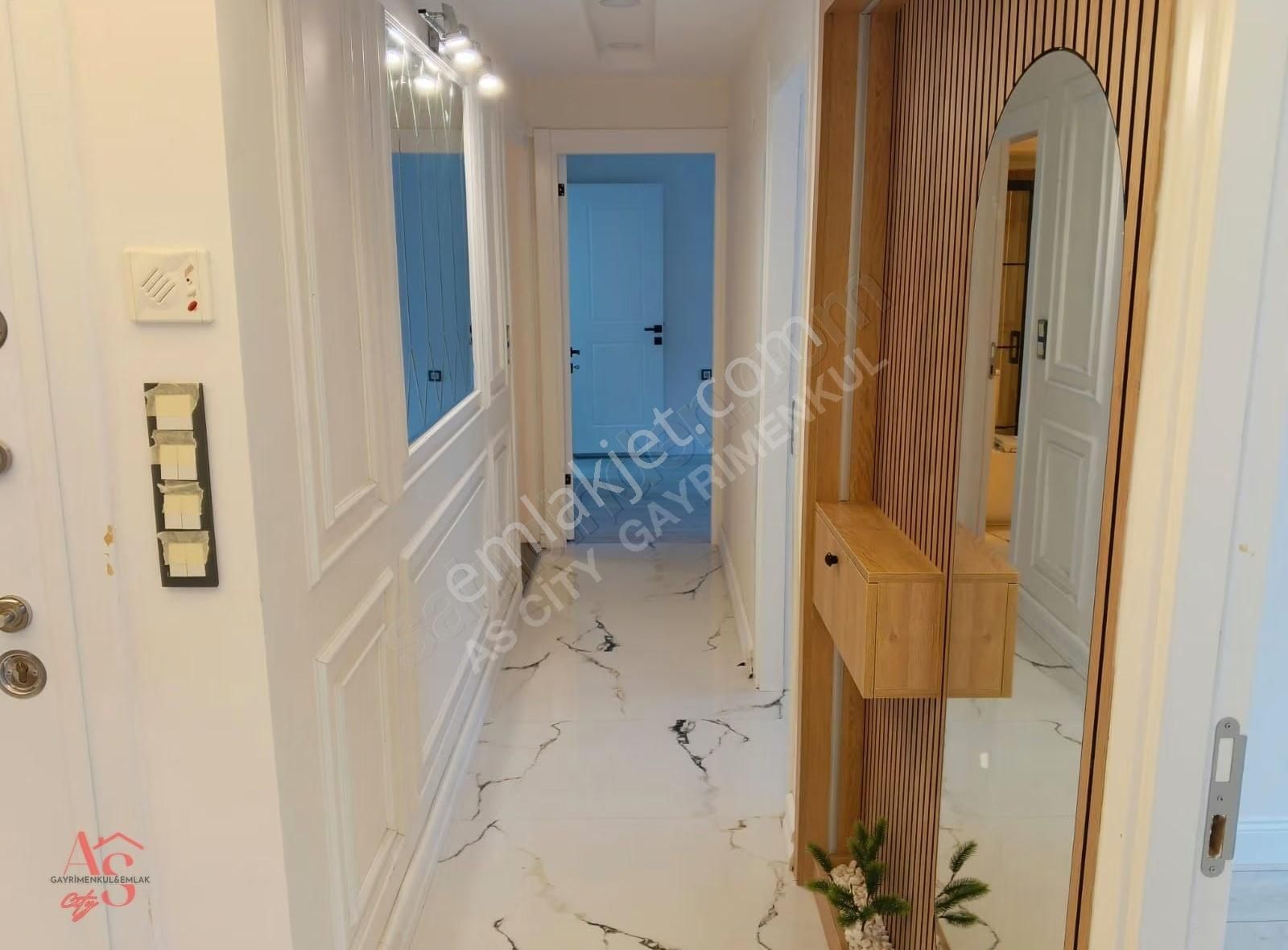 Poligon Da Ana Cadde Paraleli Komple Tadilatlı Arakat 3+1 Daire - Görsel 22