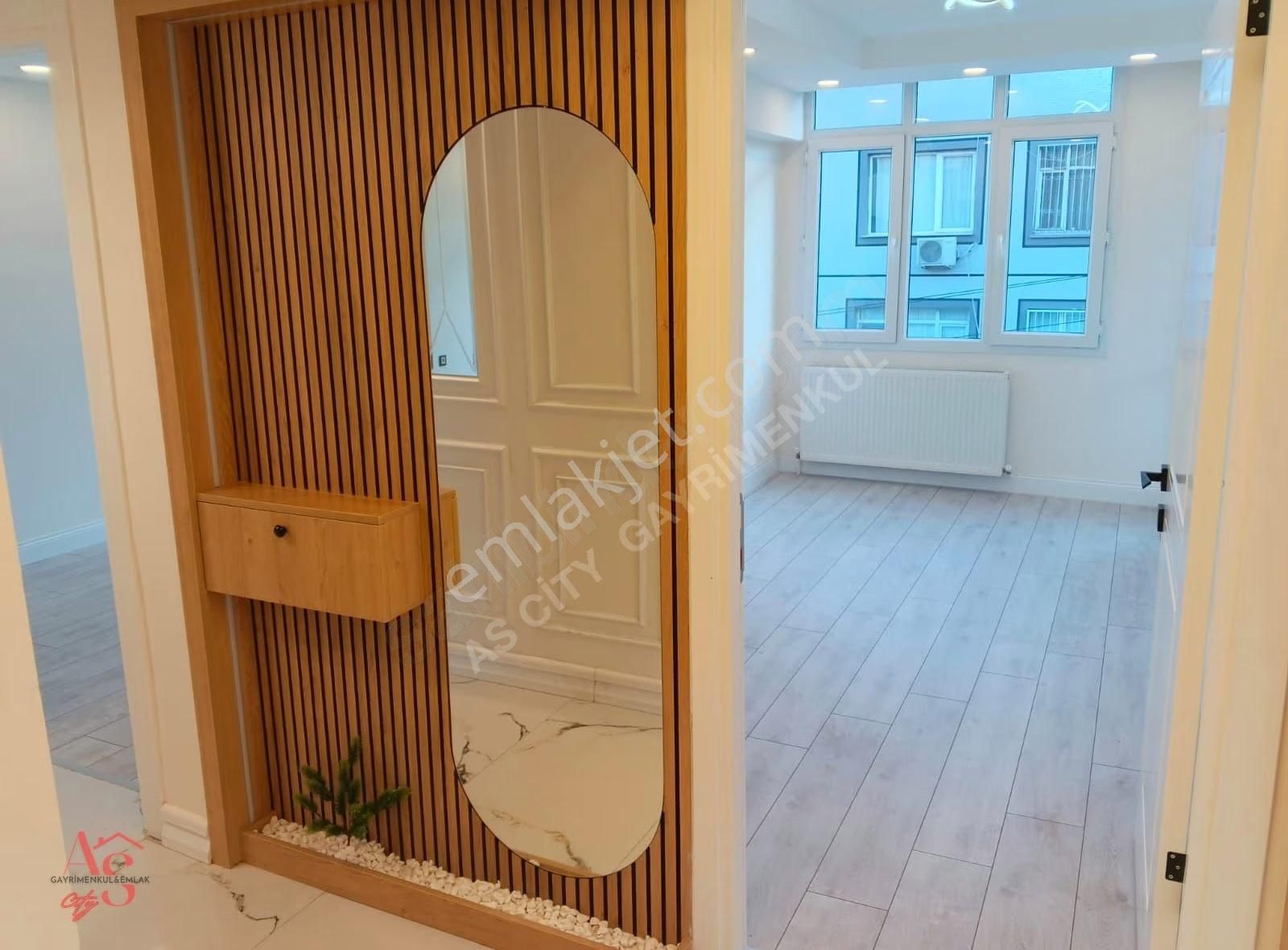 Poligon Da Ana Cadde Paraleli Komple Tadilatlı Arakat 3+1 Daire - Görsel 5