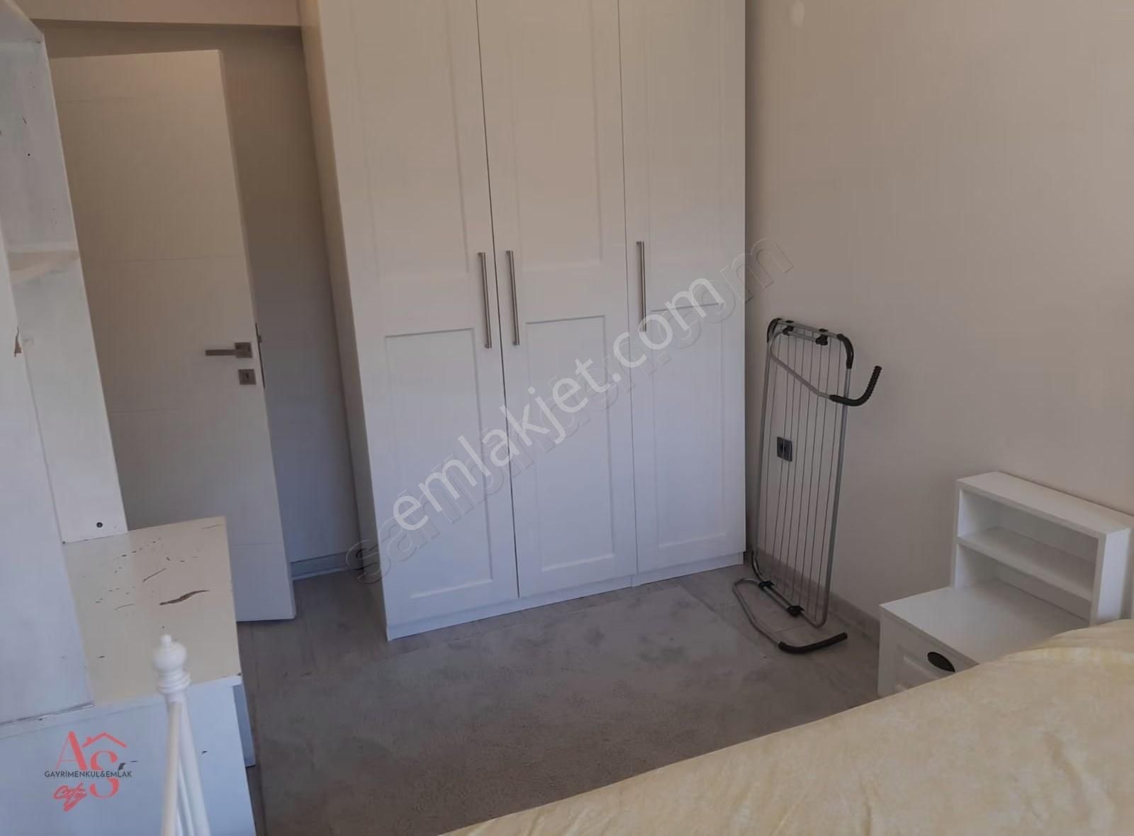 Denizmen De Genç Bina,komple Eşyalı,otoparklı 2+1 Daire - Görsel 16