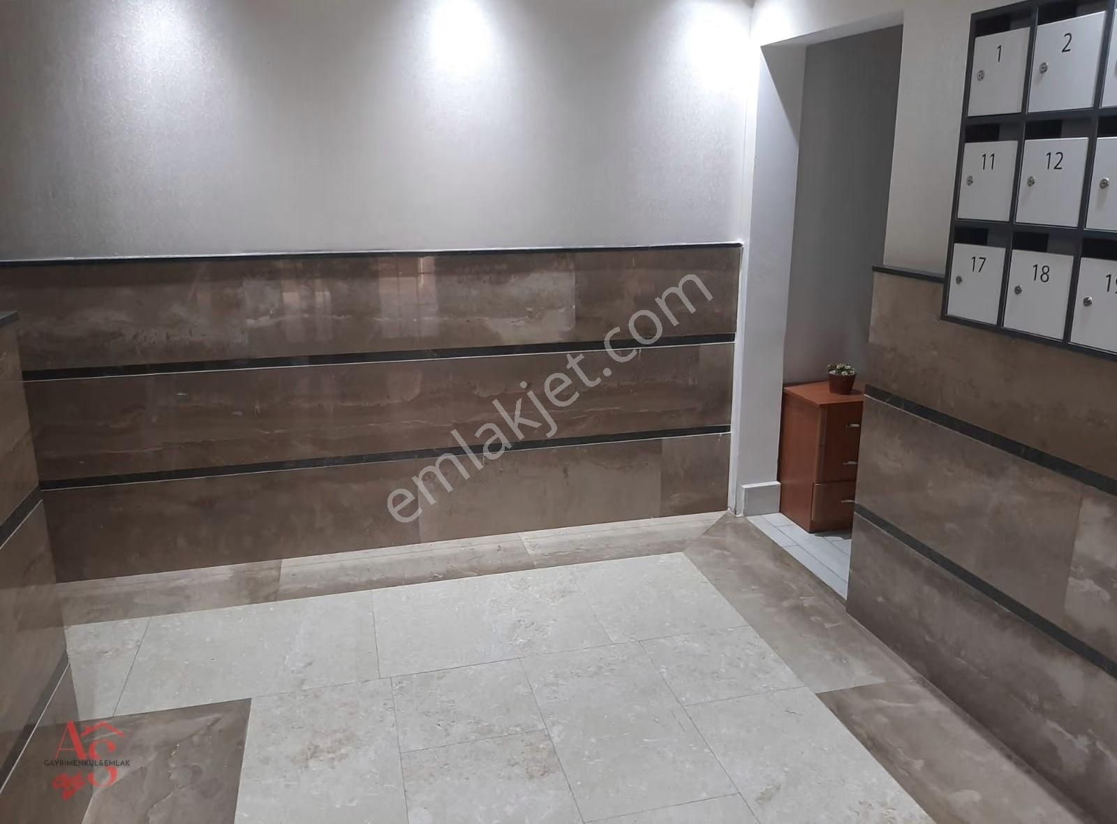 Denizmen De Genç Bina,komple Eşyalı,otoparklı 2+1 Daire - Görsel 15