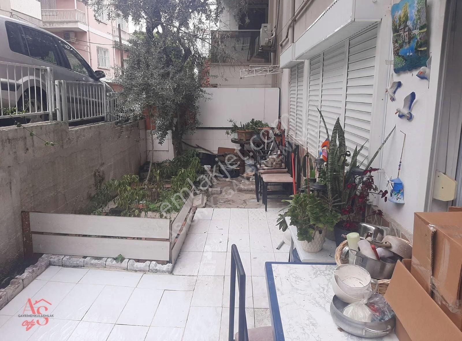 İzmirspor Metro Yakını,bakımlı 2+1 Bahçe Katı - Görsel 23